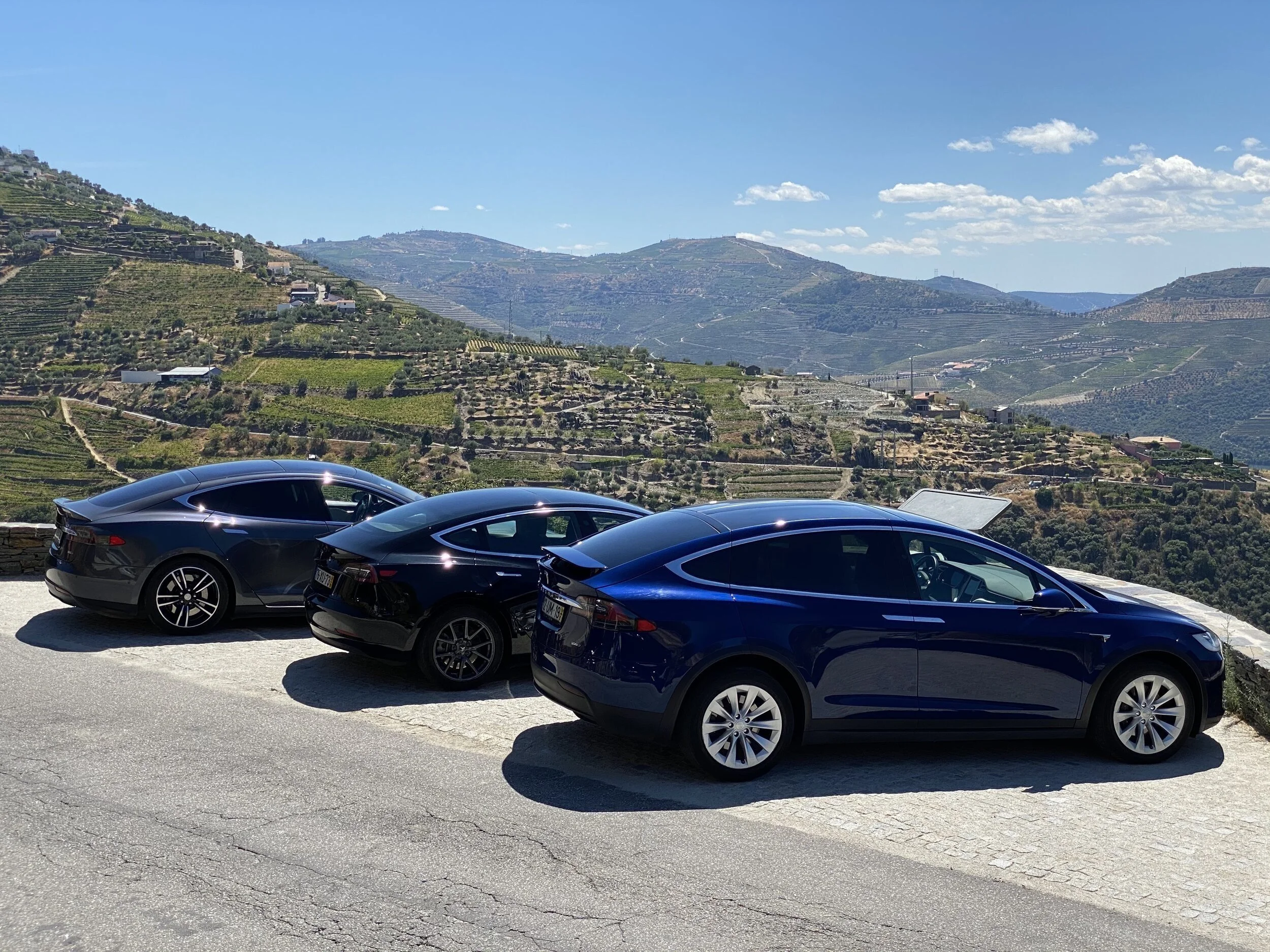 Tesla for private transfers from Porto