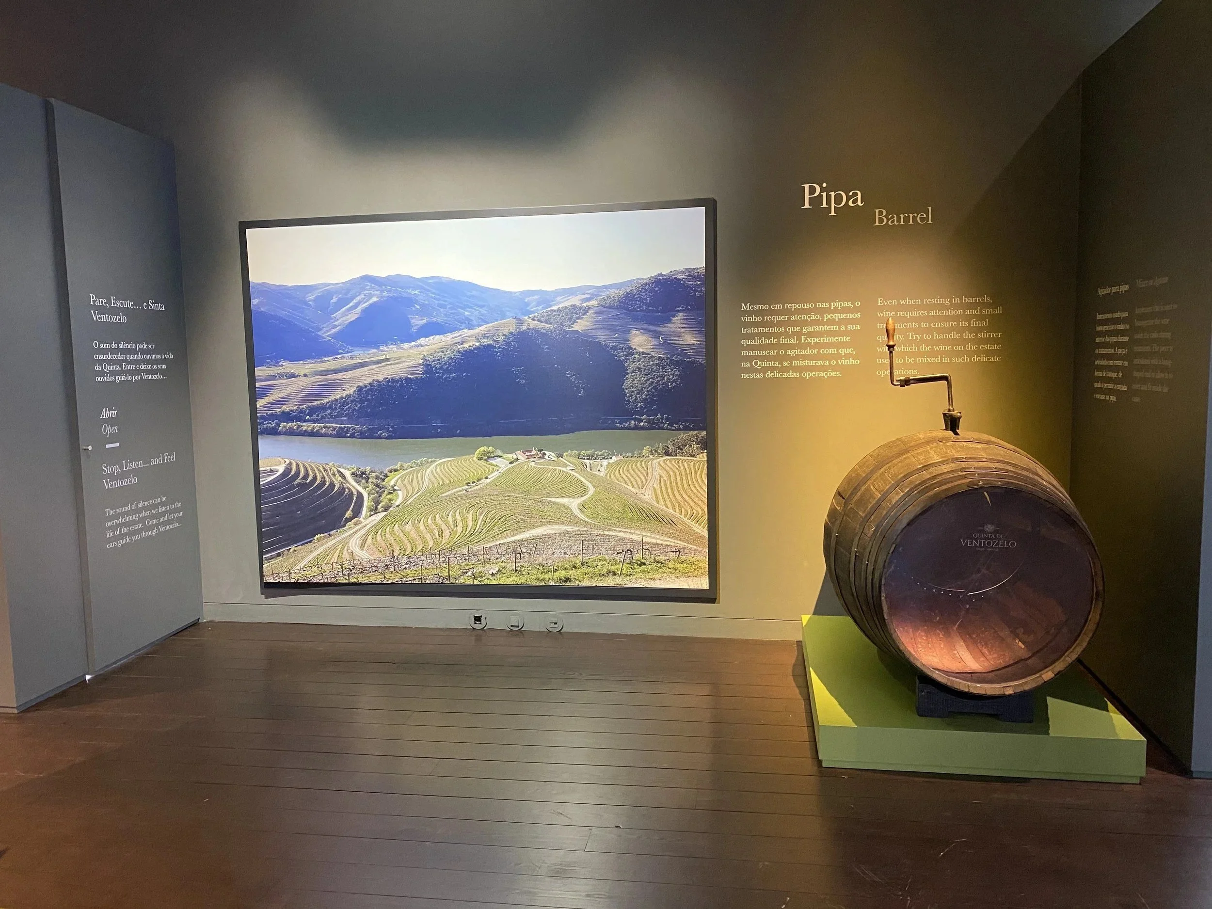 A Port pipe and a vineyard photograph in the Interpretative Centre at Quinta de Ventozelo.