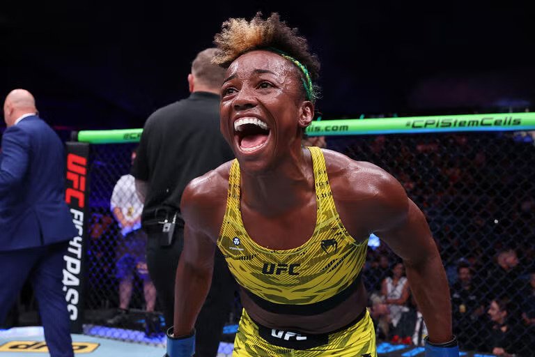 UFC Vegas 120 - Alexia Thainara continues her winning streak.