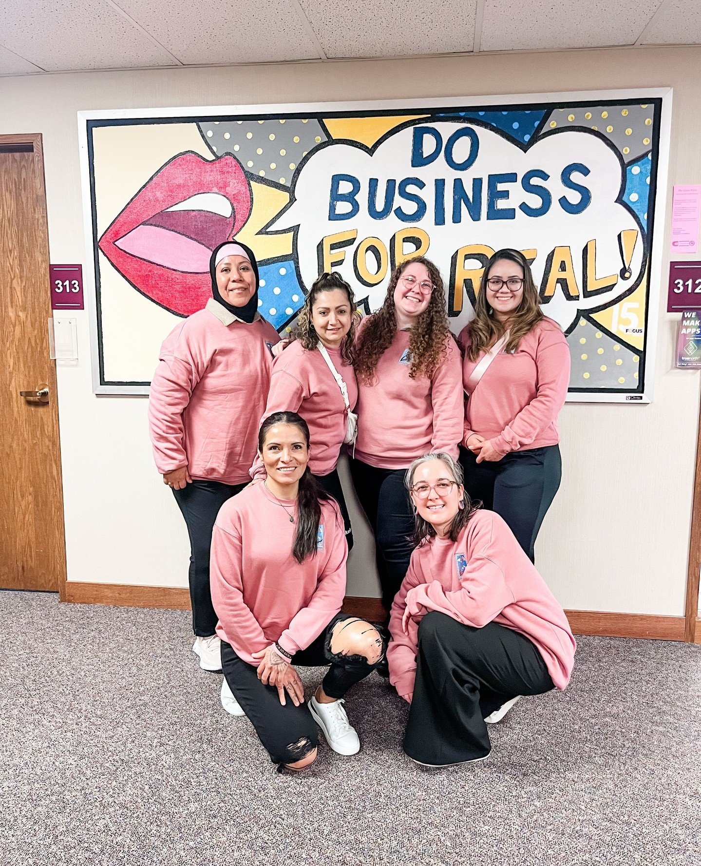 Count on Cohort VIII to show up in style to SCC's Perk Up Thursday! 🌸 Their entrepreneurship center is an incredible partner to ECHO and our small business programs.