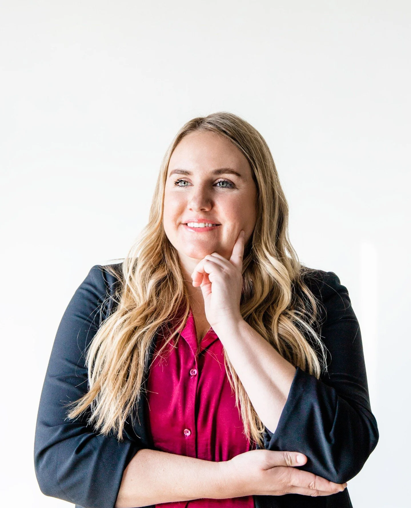 We are so excited to celebrate Lori Sorto, who was nominated by ECHO Collective for a ServeNebraska Step Forward Award!⁠
⁠
Lori has been volunteering with ECHO since August 2021 and has supported ten cohorts of our Refinery program. Over the past fiv