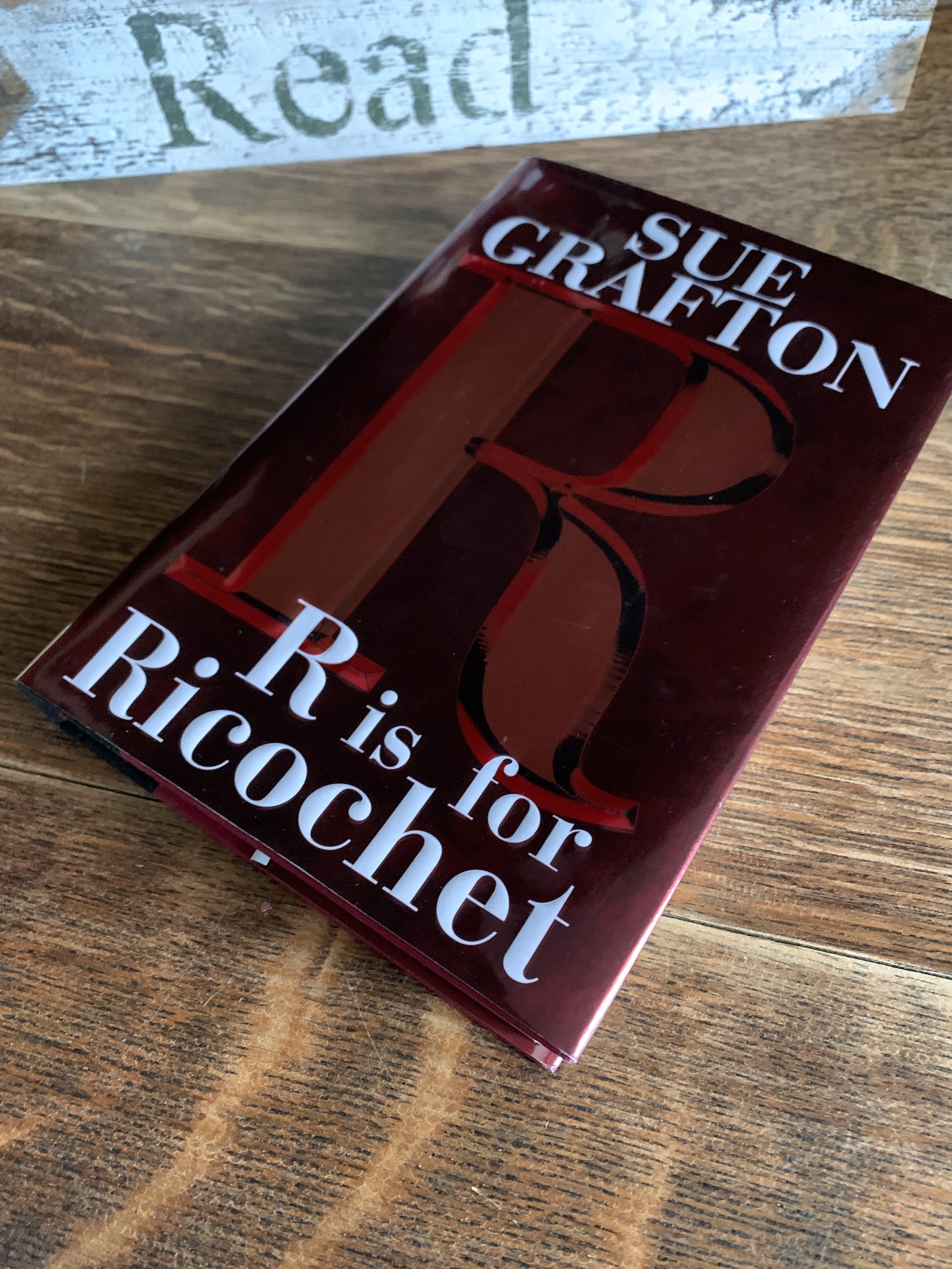 Sue Grafton: R is for Ricochet