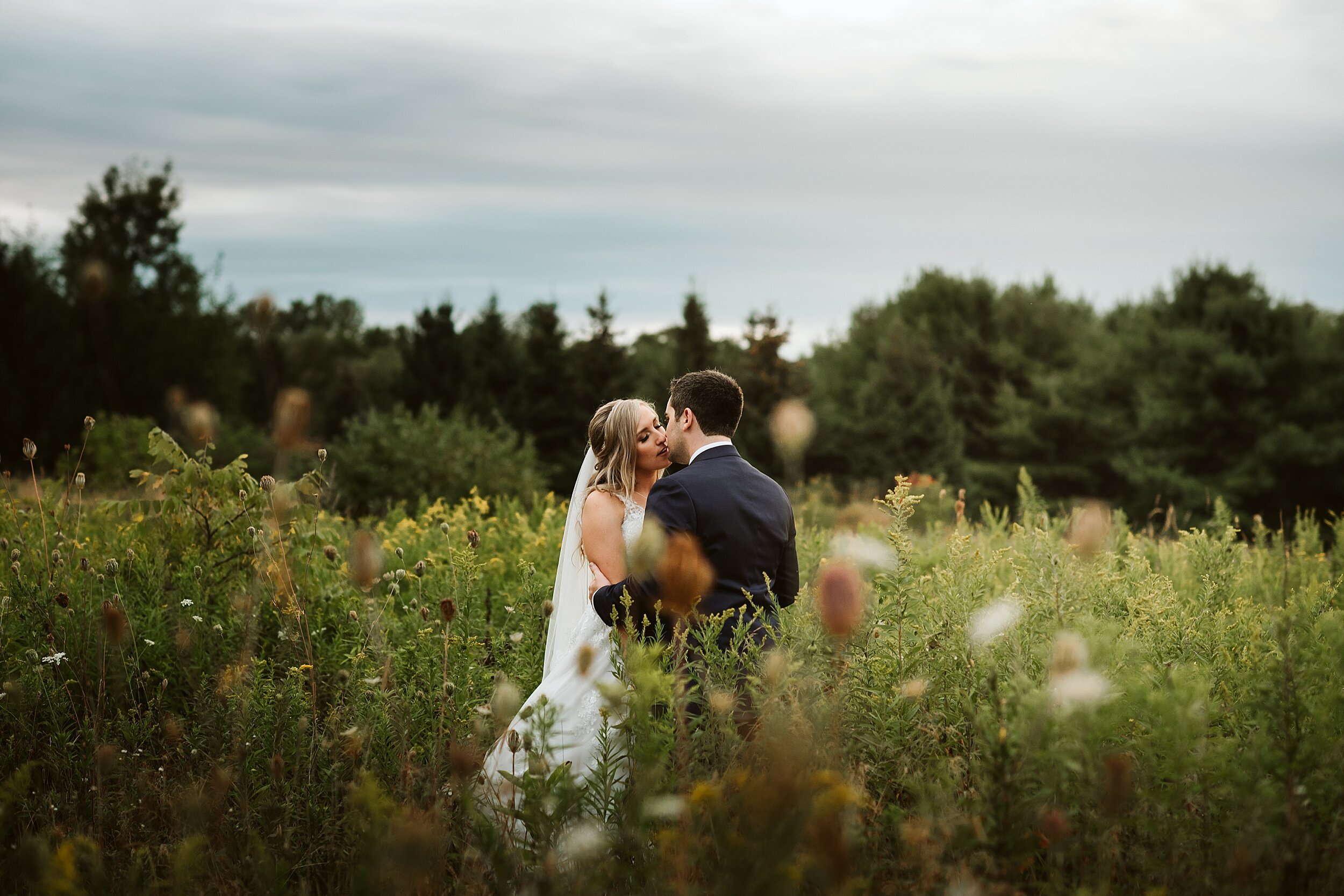 Belcroft-Estates-wedding-Toronto-Wedding-Photographers-Amber_0079.jpg