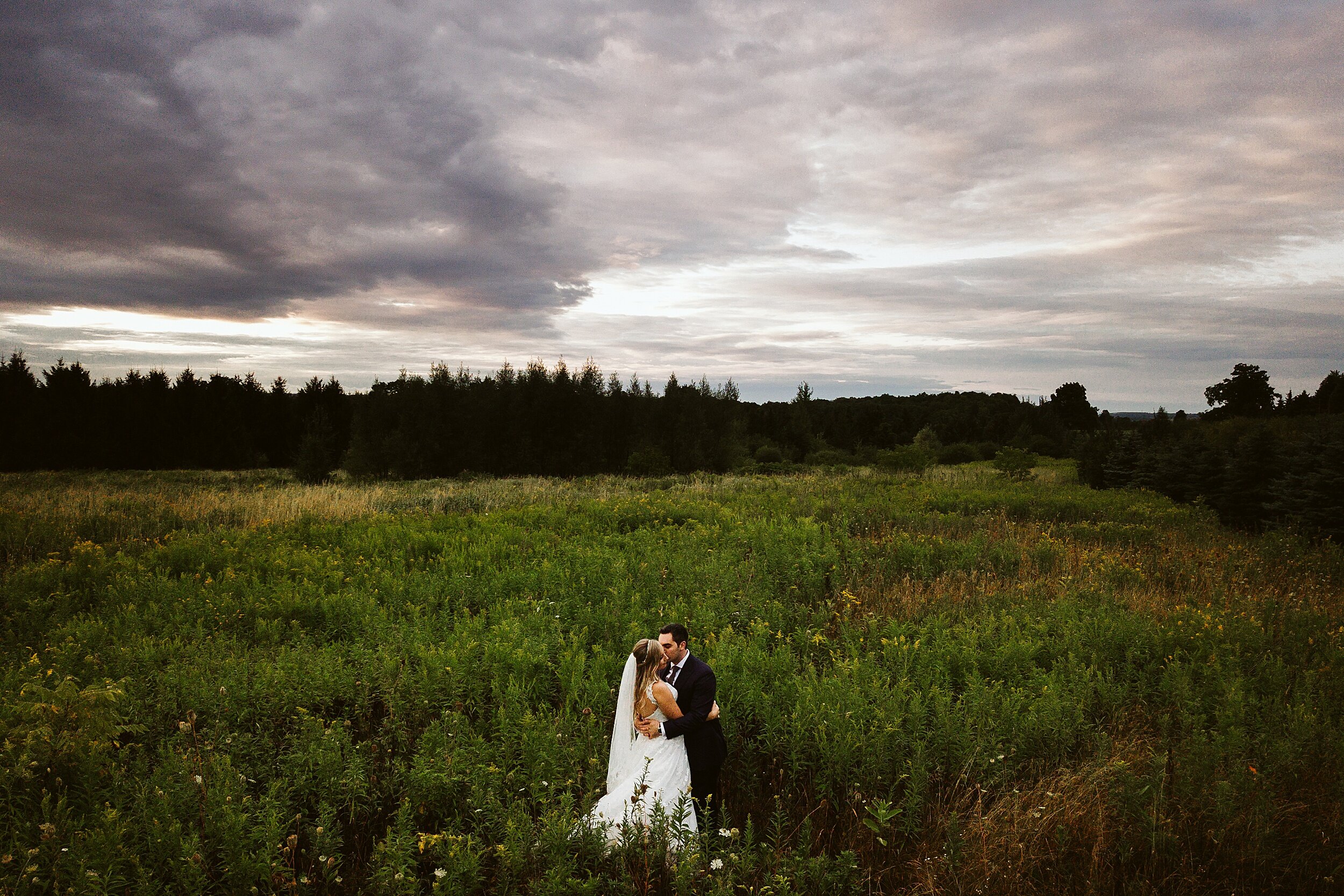 Belcroft-Estates-wedding-Toronto-Wedding-Photographers-Amber_0088.jpg