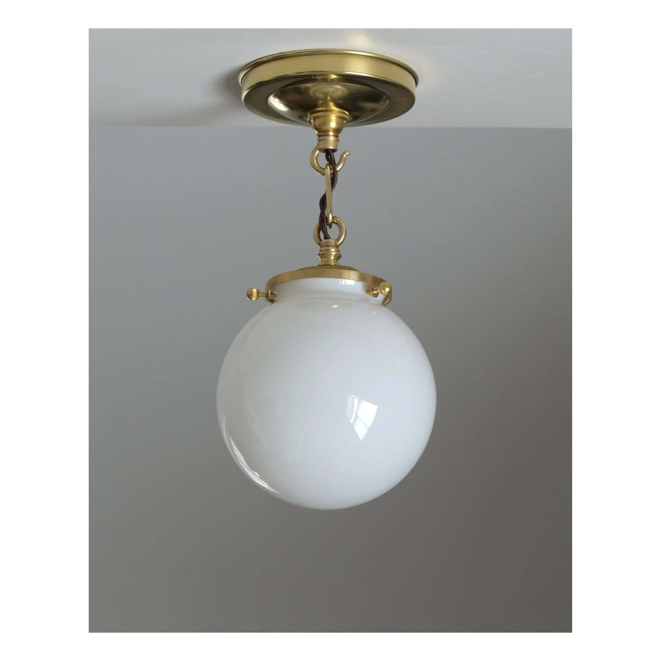 Hook & Loop - Ceiling Fixture - 3 1/4" Fitter