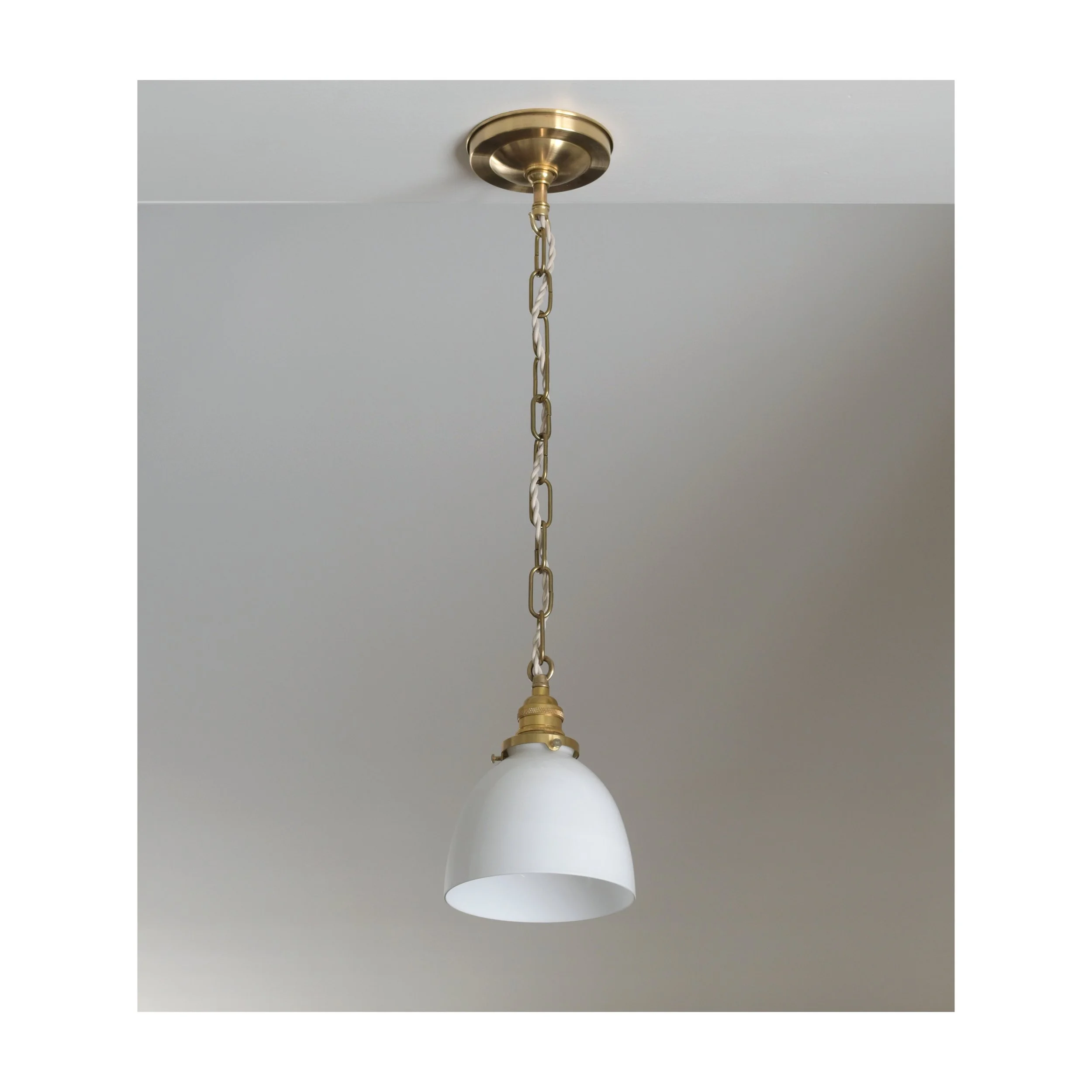 Brass Link - Ceiling Pendant
