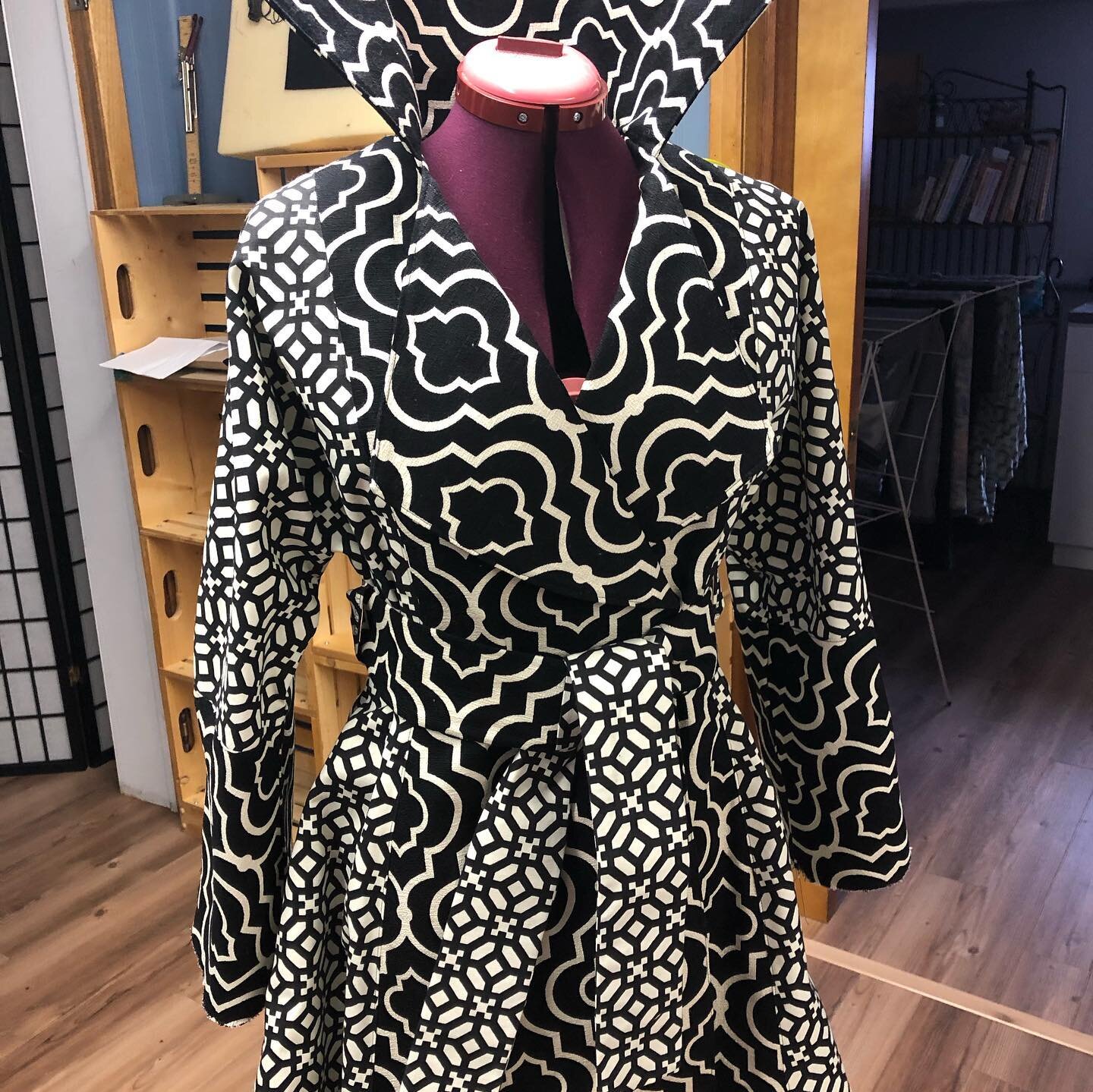 It&rsquo;s almost done... sorry but this beauty is already spoken for...
#handmadeinmuskoka #slowfashion #fashioncircuitseries2020 #fibrefashion #funkyfearlessfashion #bewhoyouare #wearwhatyoulove