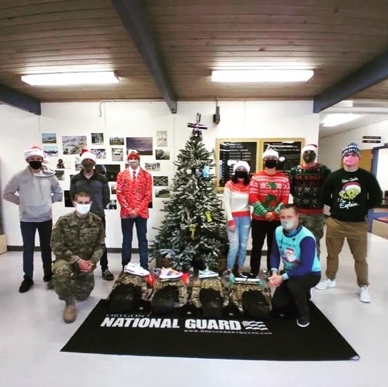Awesome seeing my recruits home for the Holidays!!! Hope you all enjoy your time with loved ones! Proud of each and everyone one of you💪
-
#family #salemoregon #oregon #weguardoregon