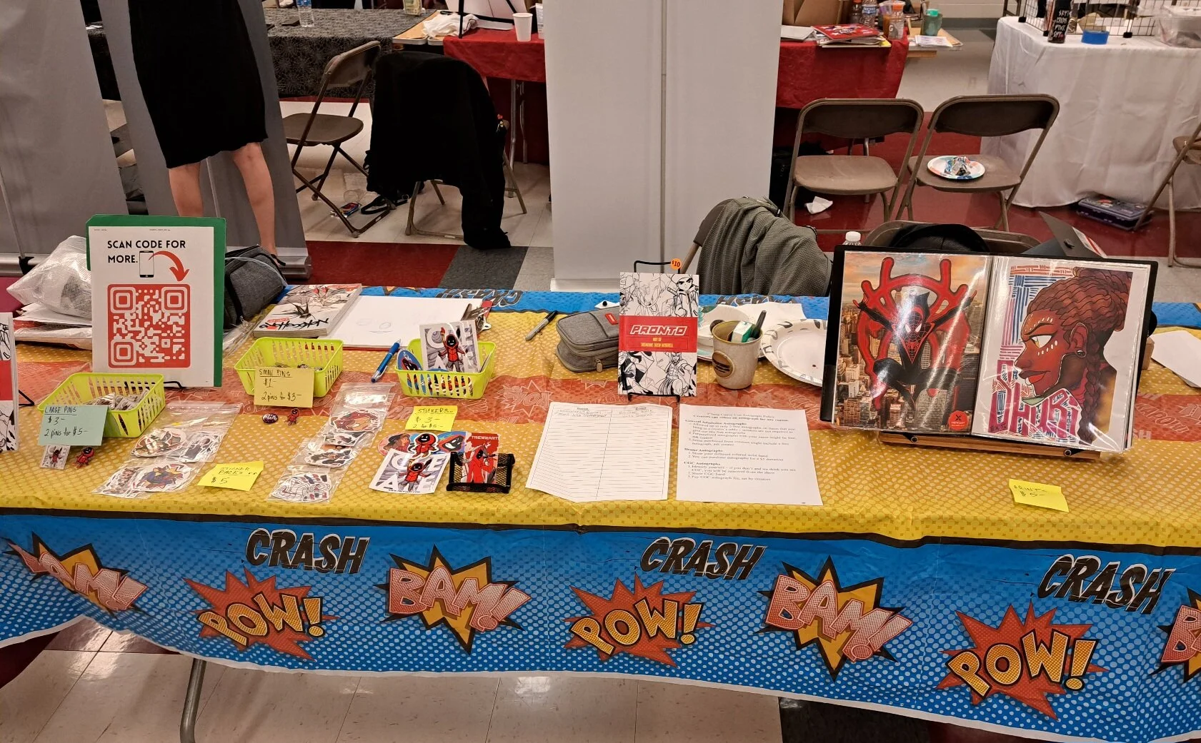 Happy Mother's Day and a Trew comic con sighting!?! 