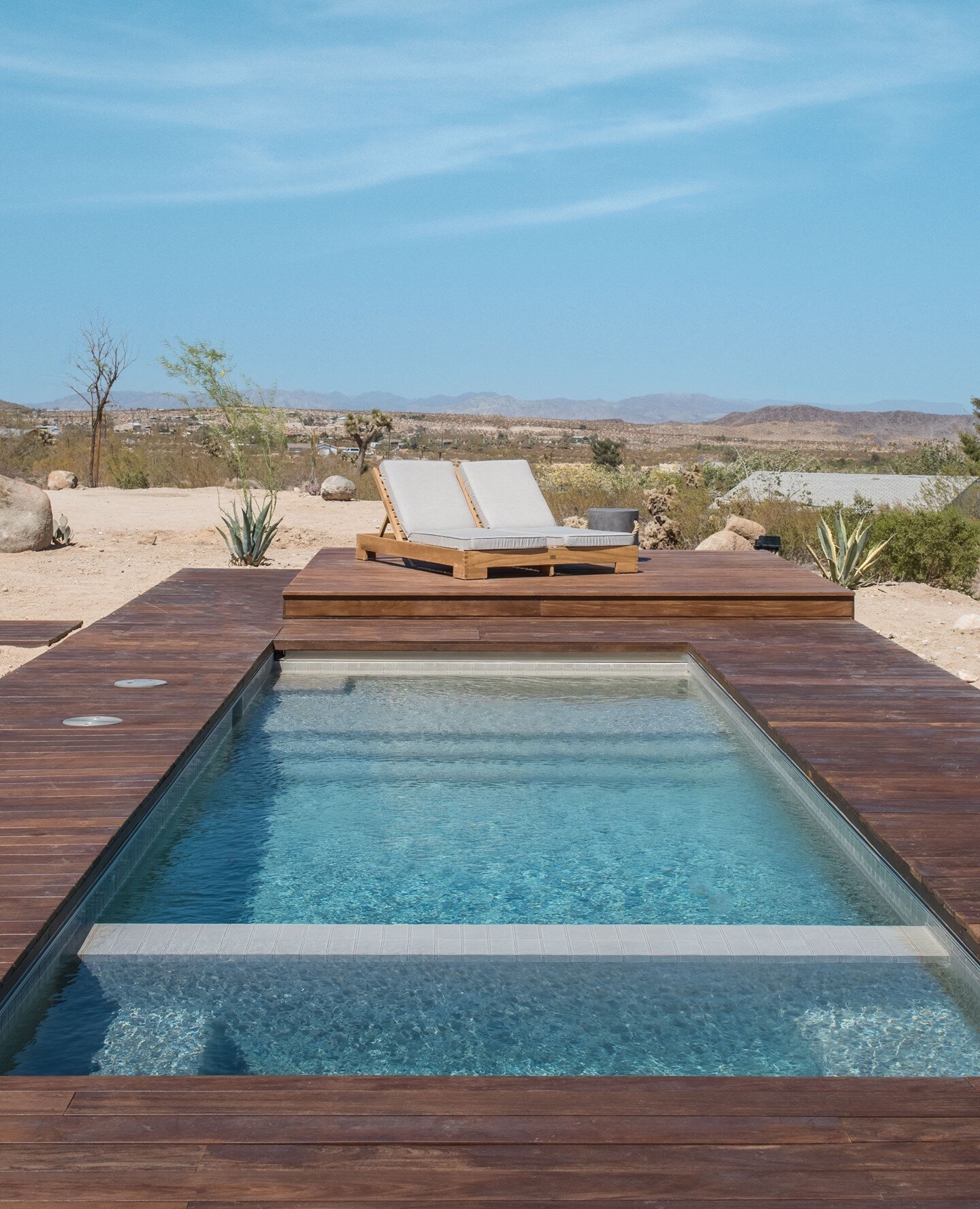 Your new oasis. Welcome Hightail House &mdash; the newest addition to the Homestead Modern collection. ⁠
⁠
This beautiful Scandinavian Oasis is designed as a modern ode to the desert&rsquo;s natural beauty. Hightail House has sweeping views from sunr