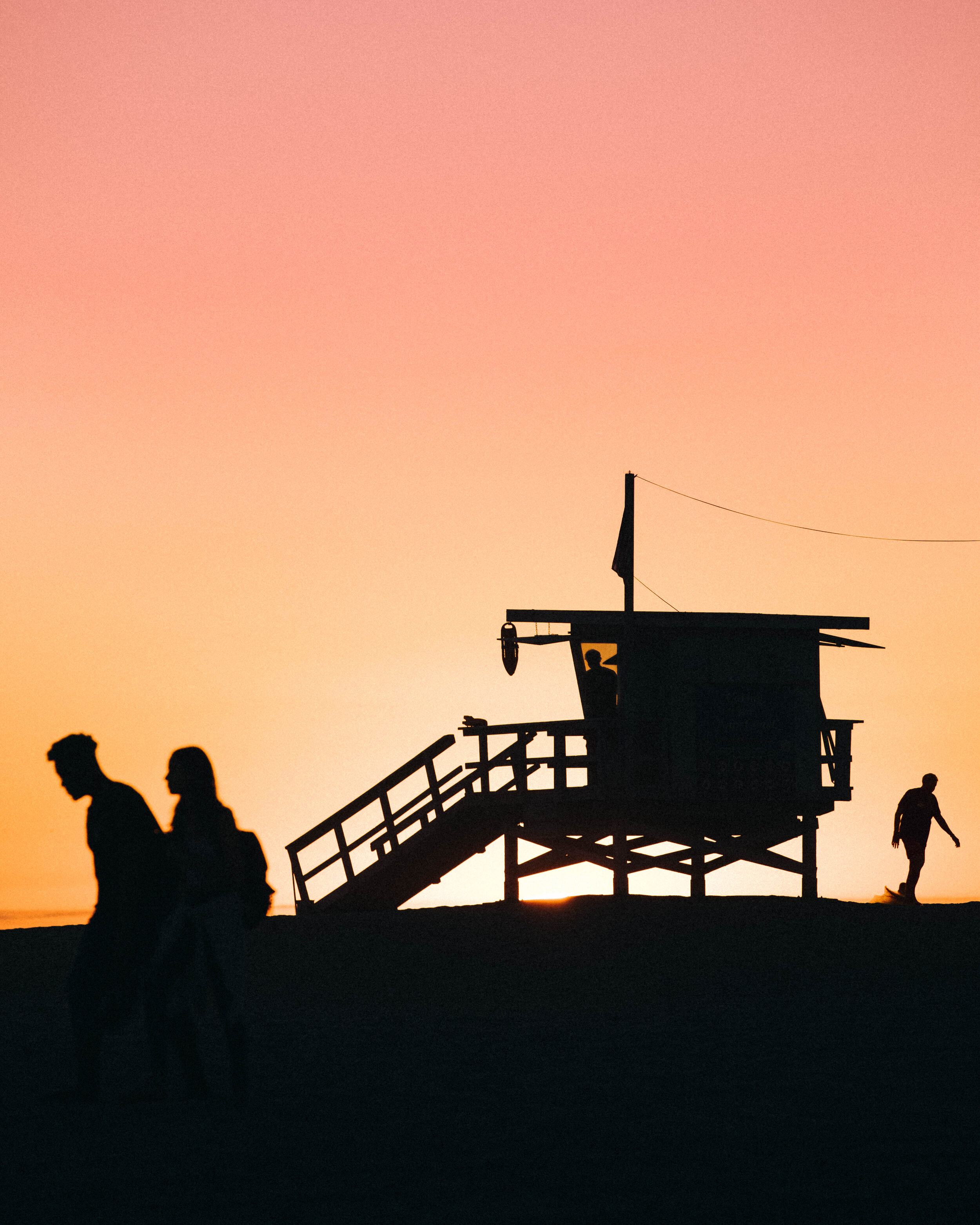 lifeguardhouse.jpg