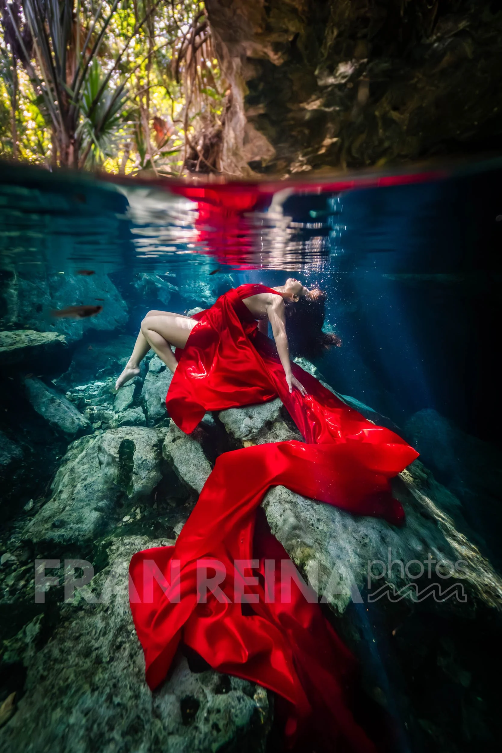 cenote-portraits-alexia.jpg