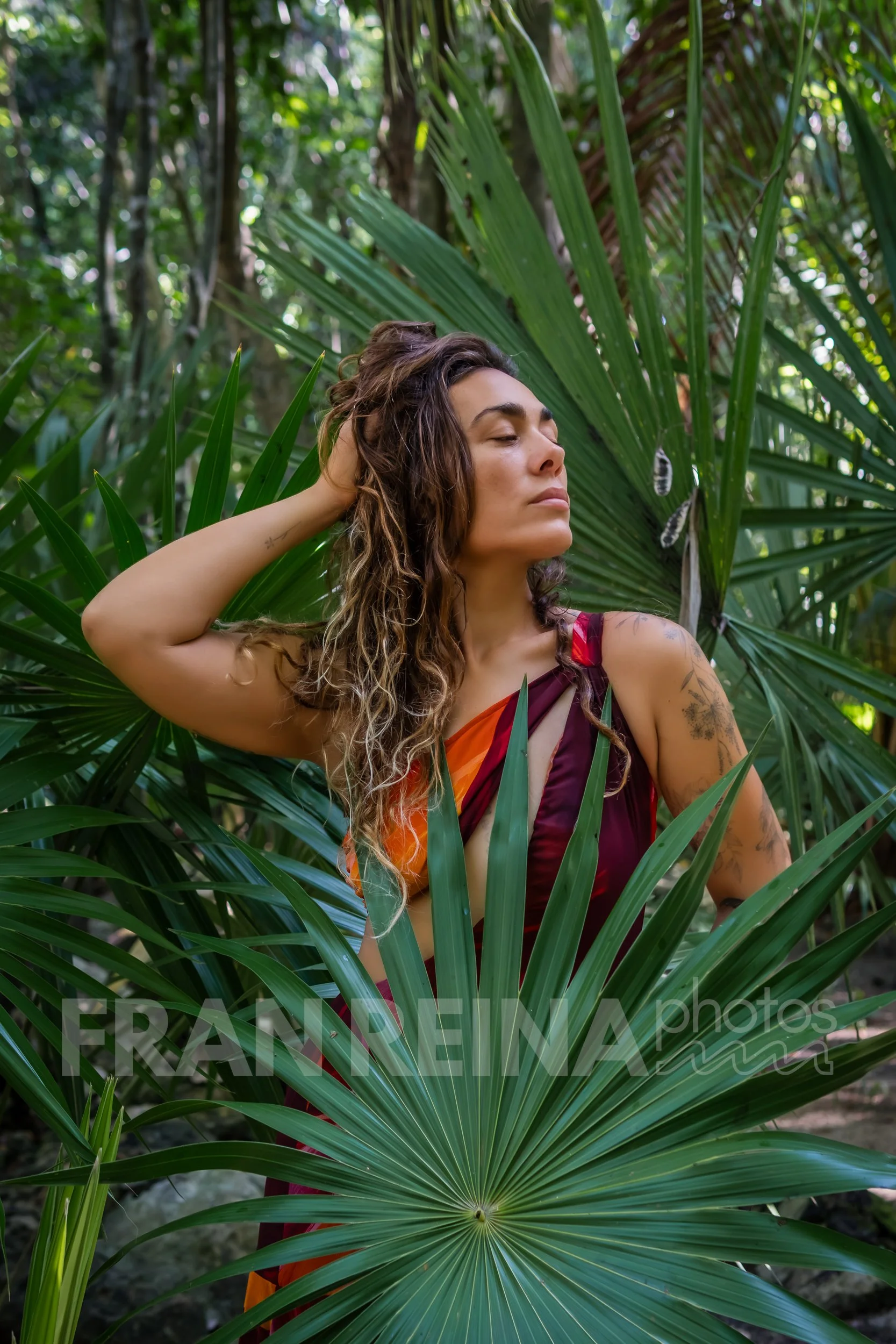 jungle-portraits-Mariana.jpg