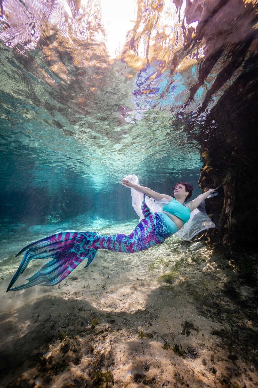 Underwater picture of mermaid Eryn