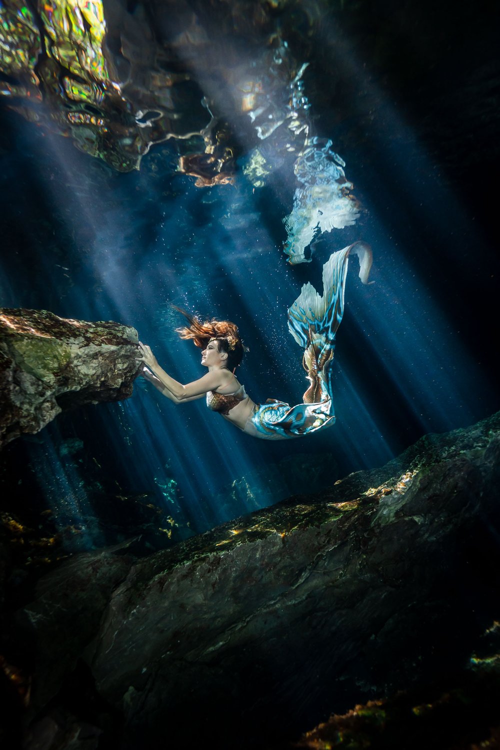 cenote-portraits-mermaid-caroline-19.jpg