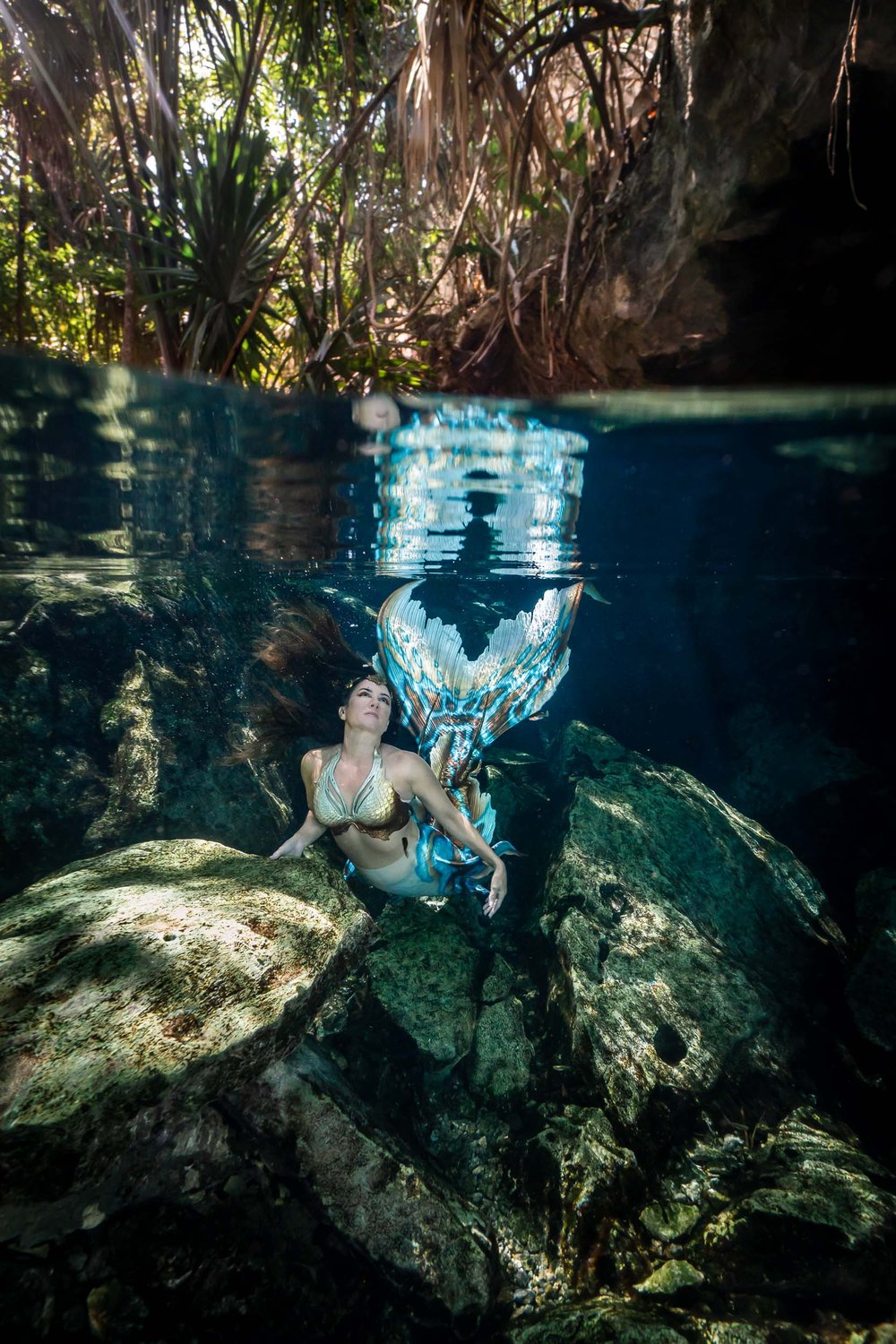cenote-portraits-mermaid-caroline-23.jpg