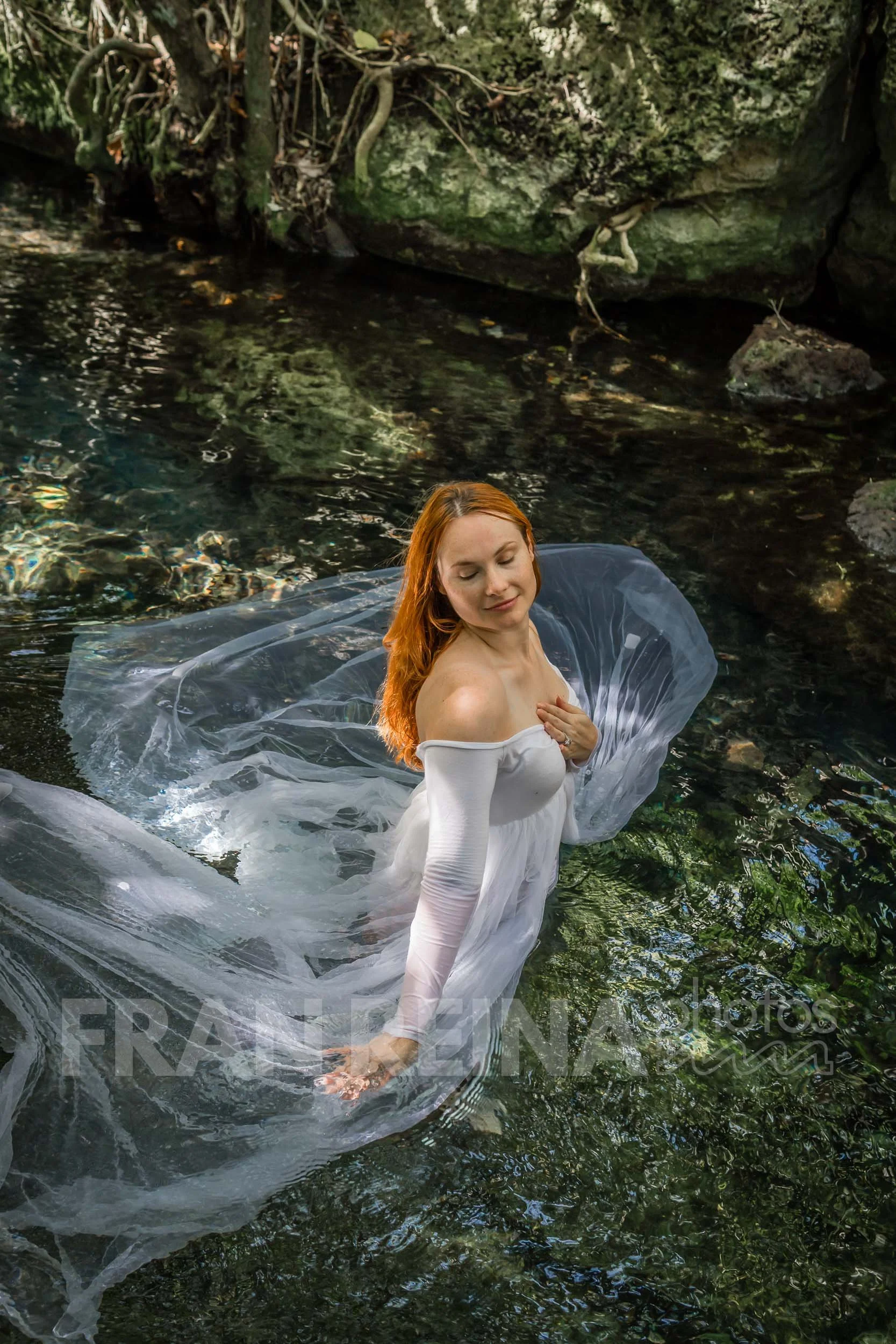 cenote-portraits-Alexia-4.jpg