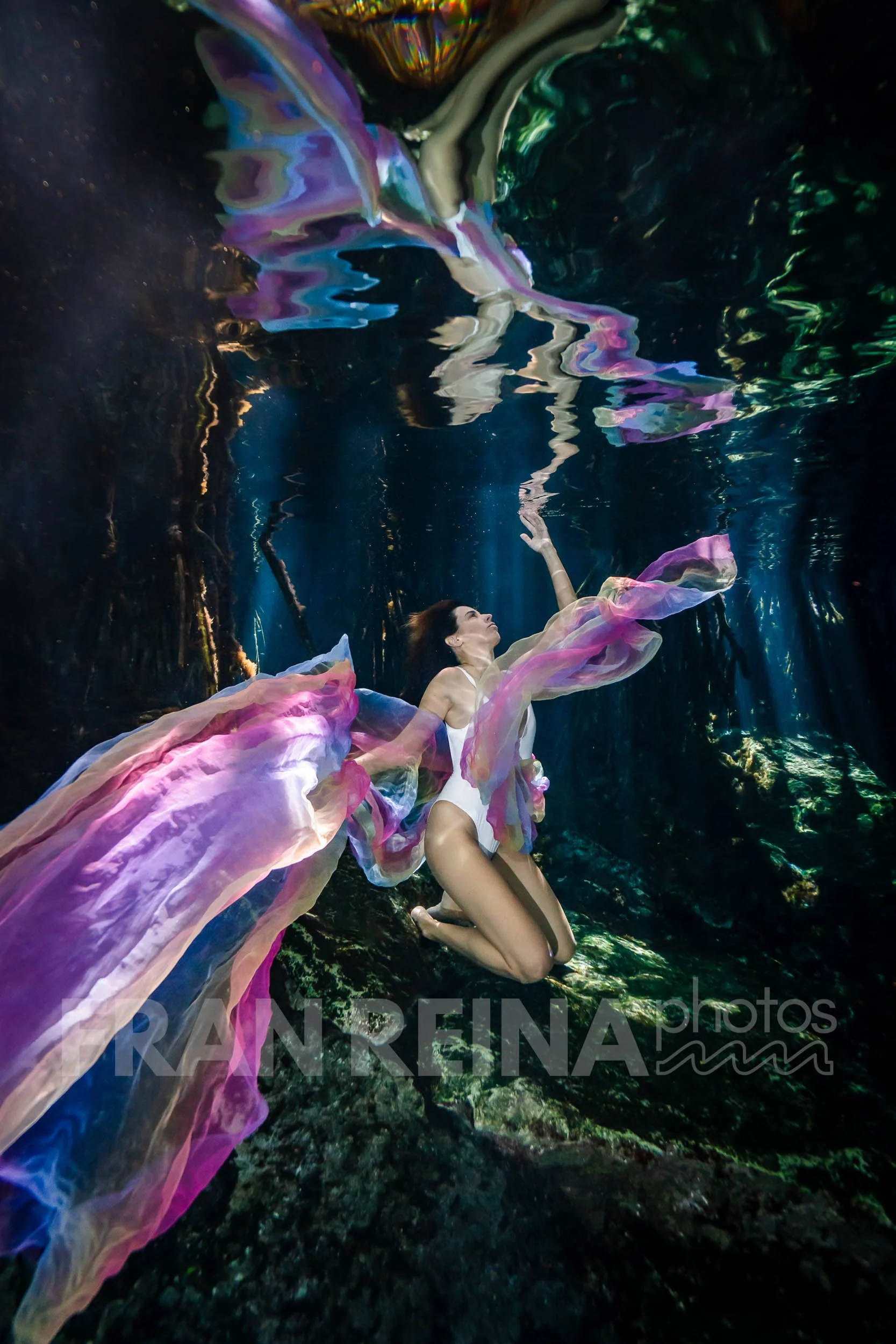 Cenote-portraits-alexia-11.jpg
