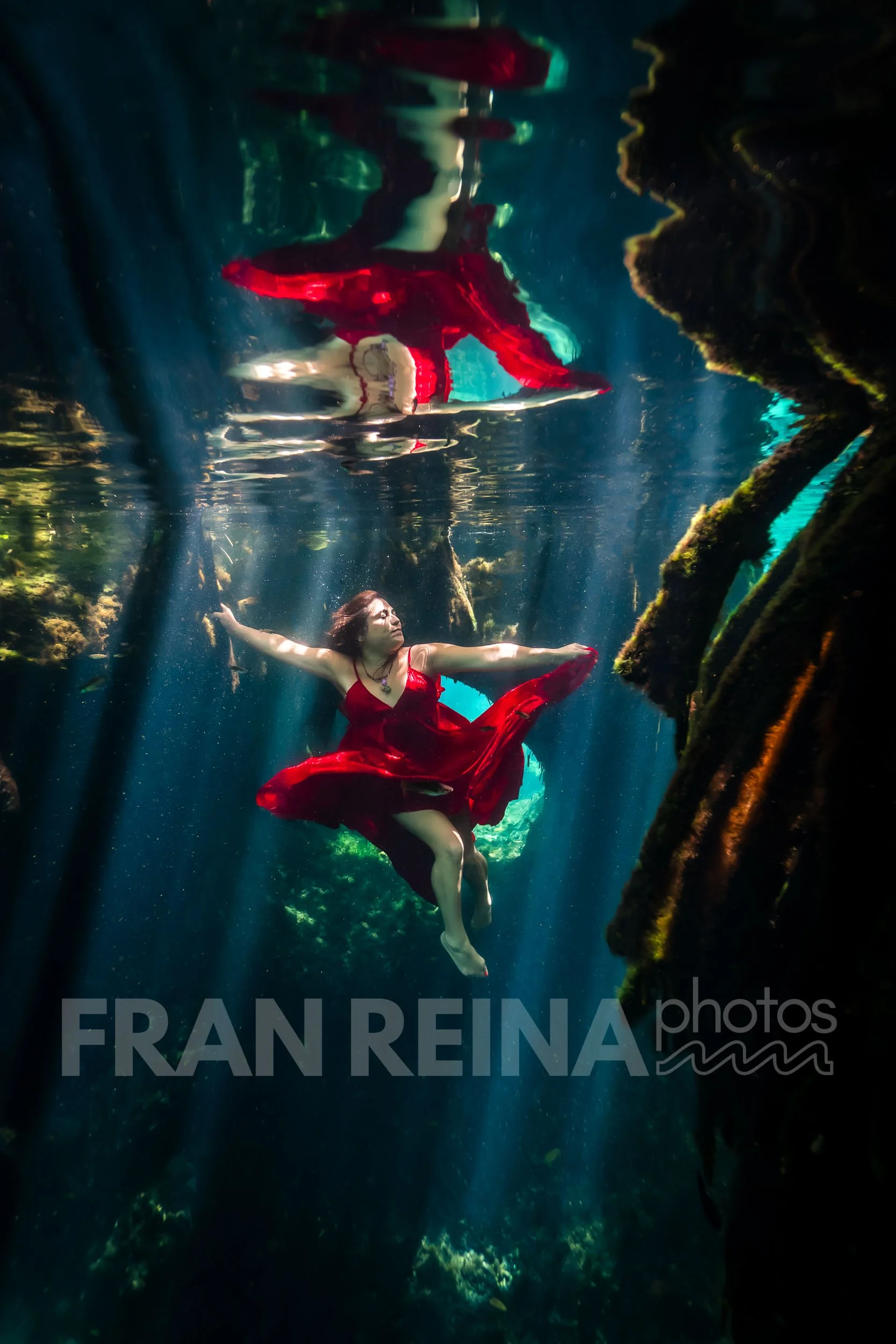cenote-portraits-Alexia.jpg