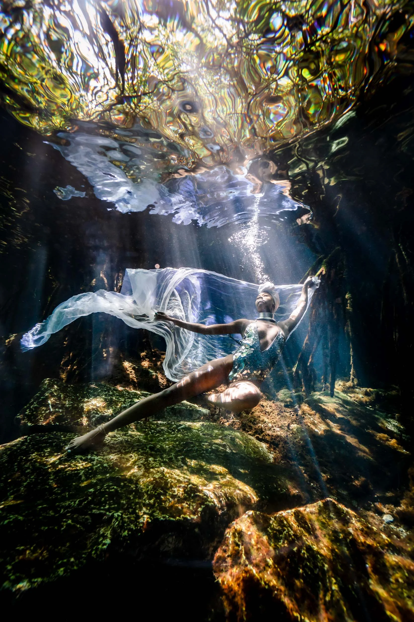 Cenote Underwater Photoshoot In Tulum Fran Reina Photos cenote-underwater-photoshoot-in-tulum-fran-reina-photos