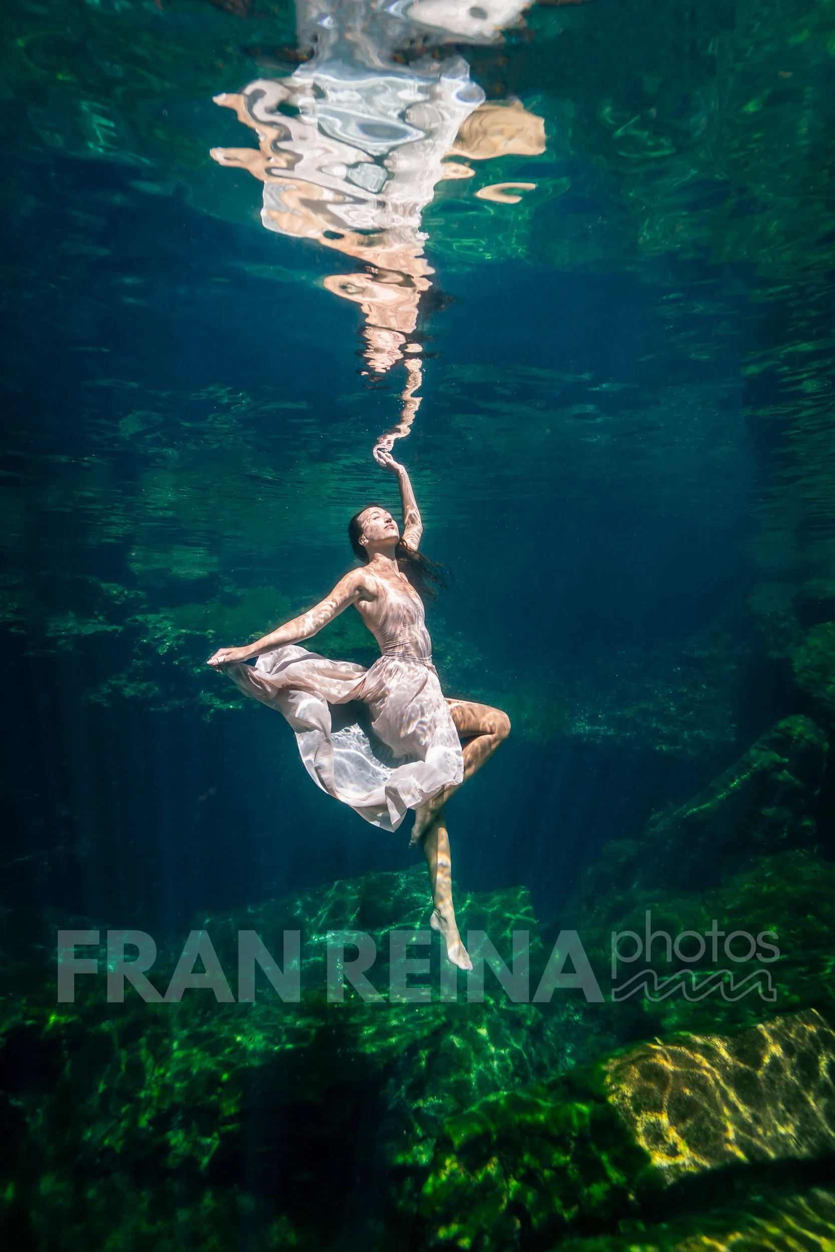 cenote-portraits-alexia-alla.jpg
