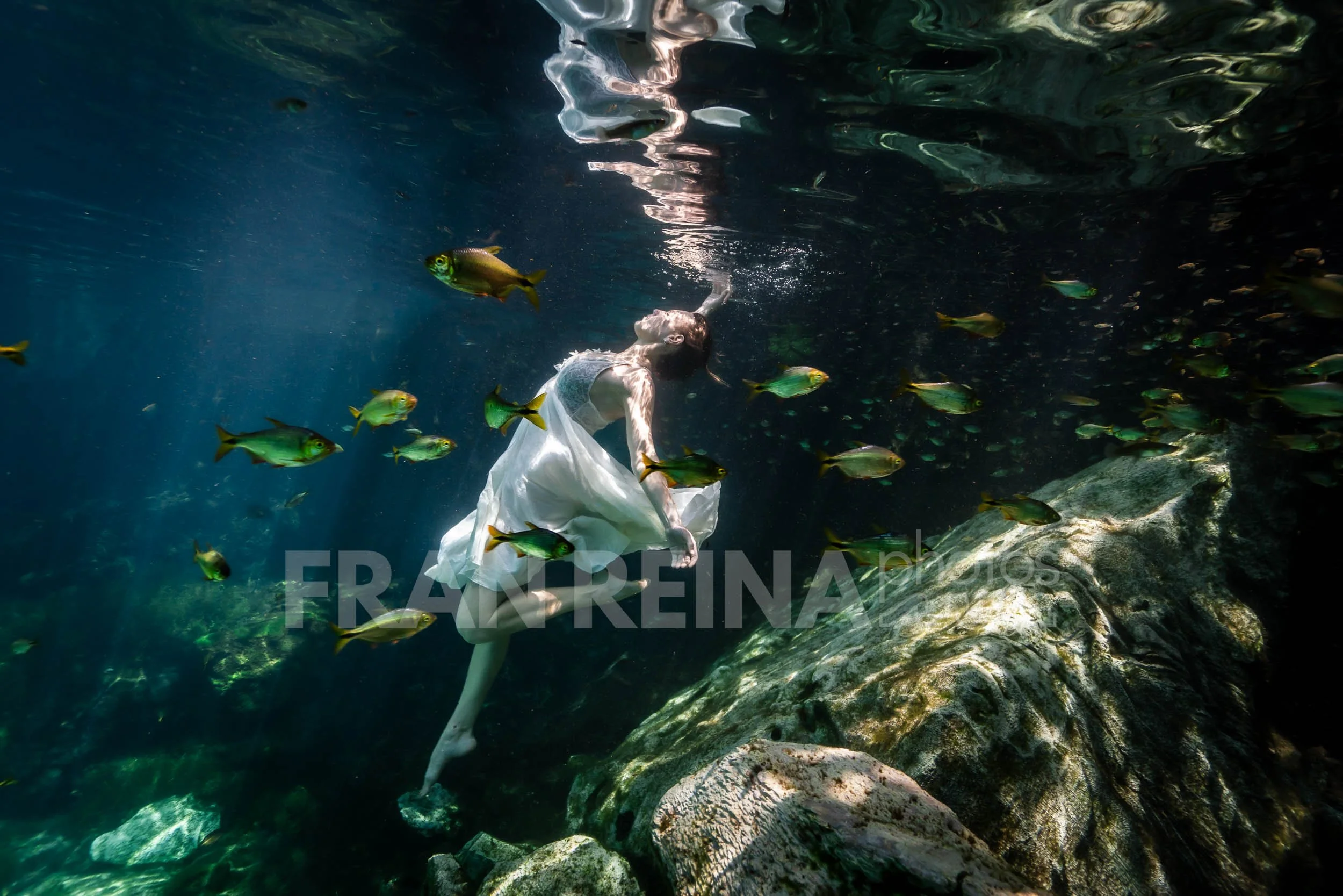 cenote-portraits-Alexia-6.jpg