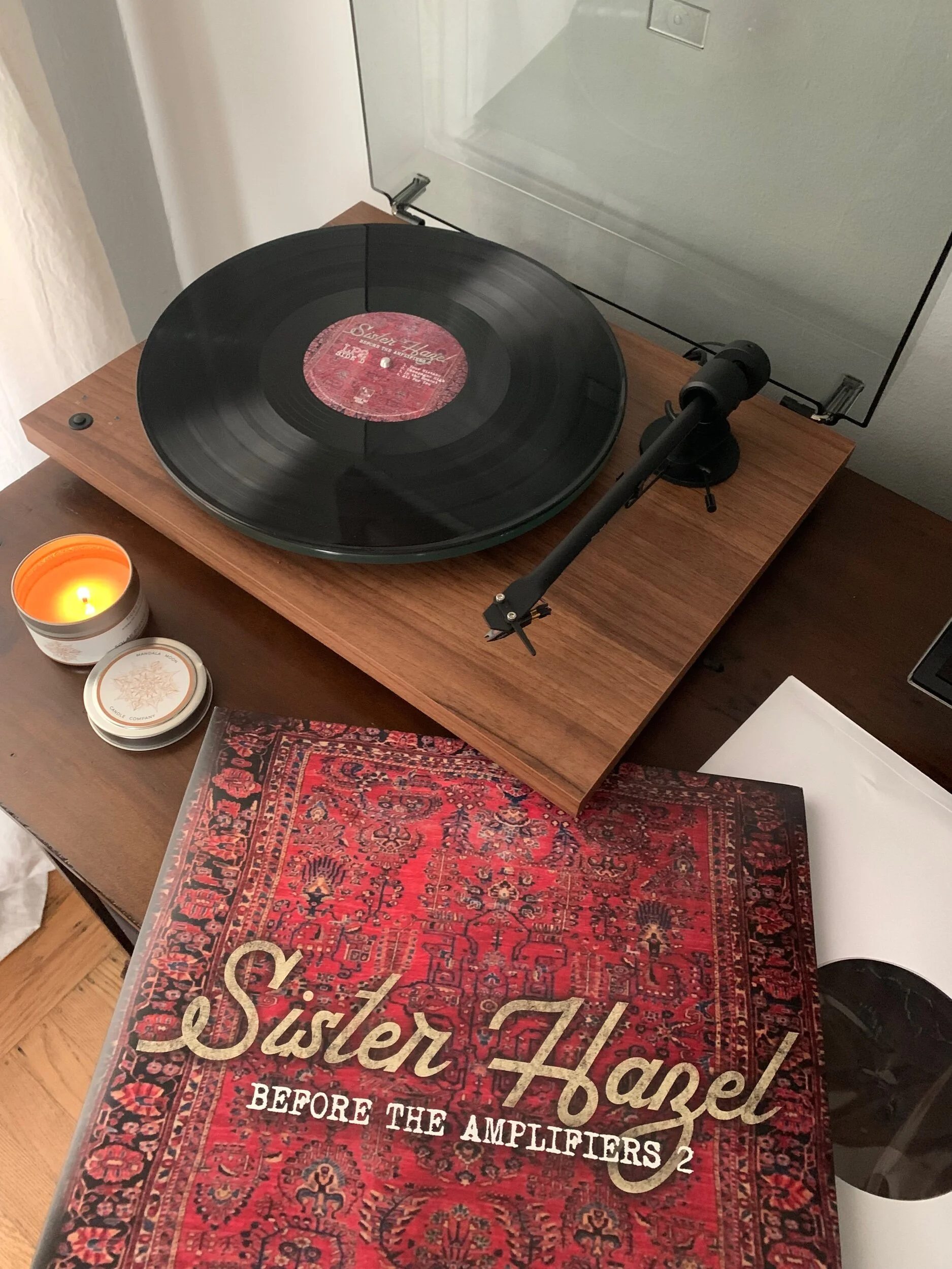 AEDF793D-2E3C-416C-ABDD-933DE38989B1