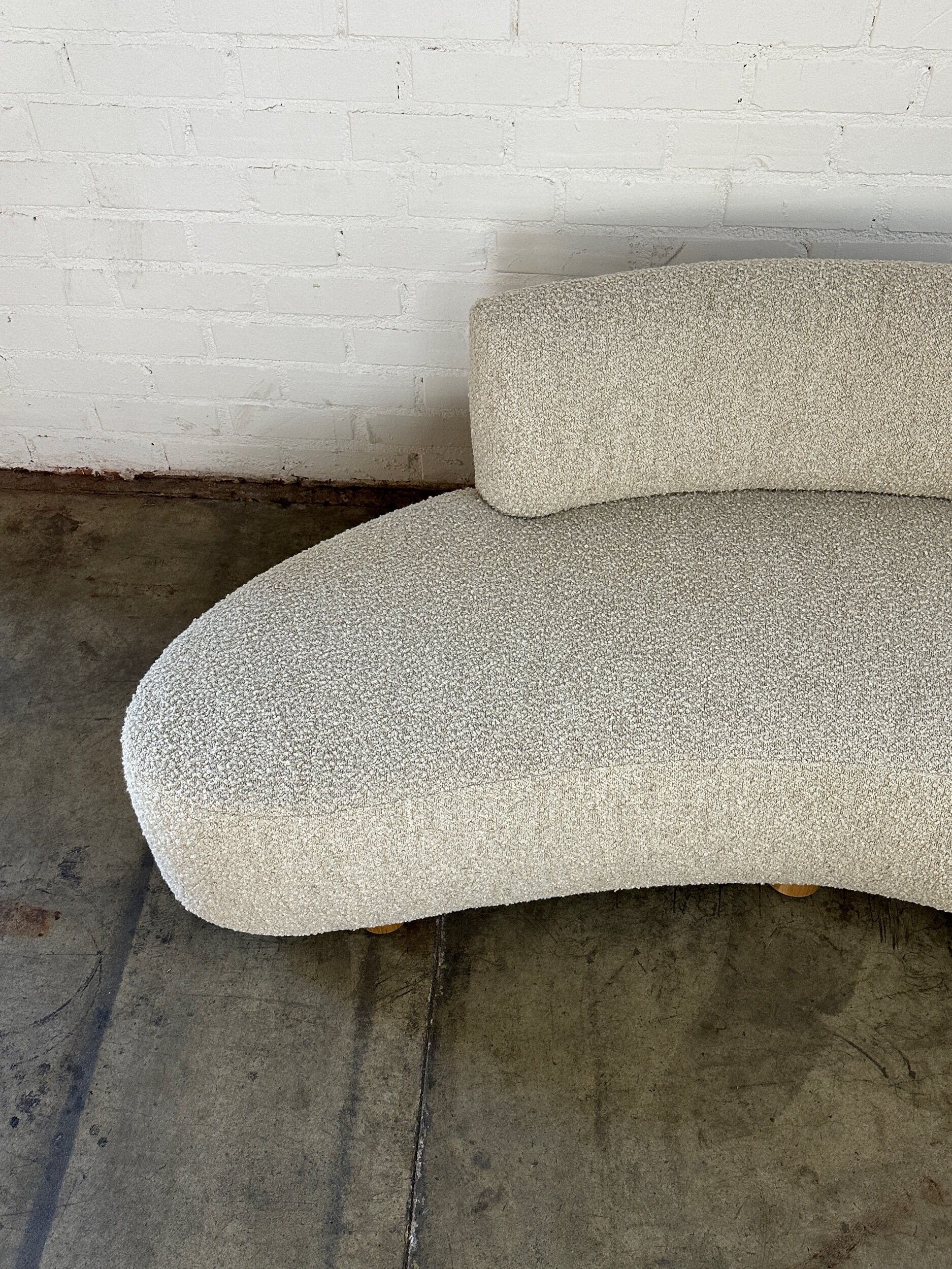 Seating — PRODUCTS — VINTAGE ON POINT