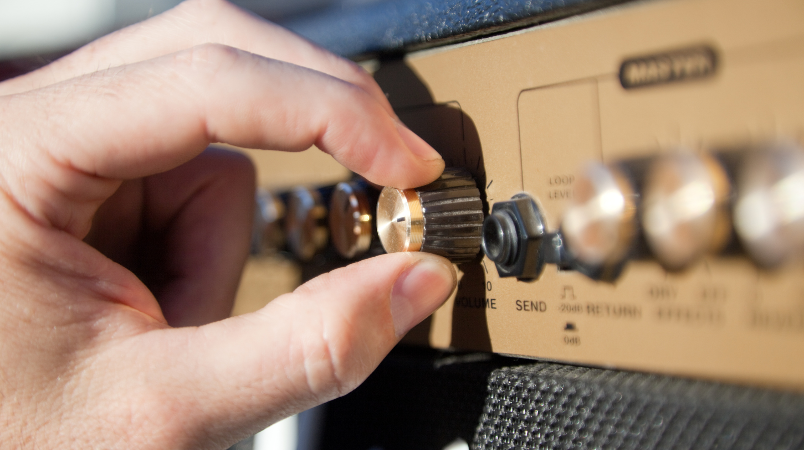 The Sound That Defined the 80s: What Is Gated Reverb?