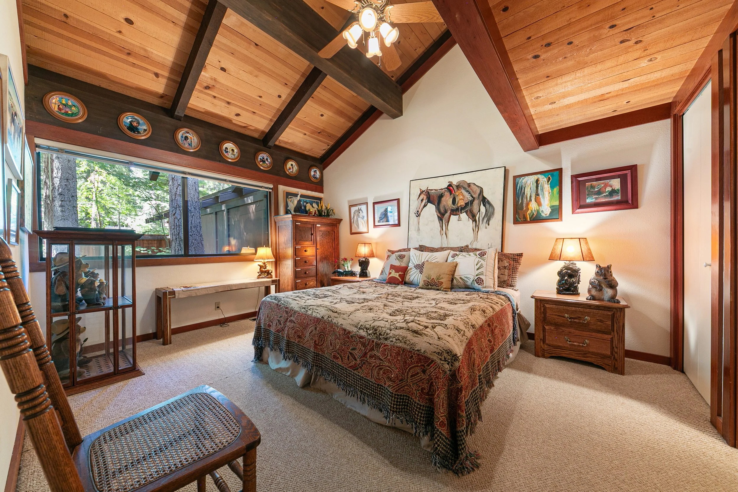 3600 N Lake Blvd Unit 65 Tahoe-print-019-025-Interior-3361x2242-300dpi.jpg
