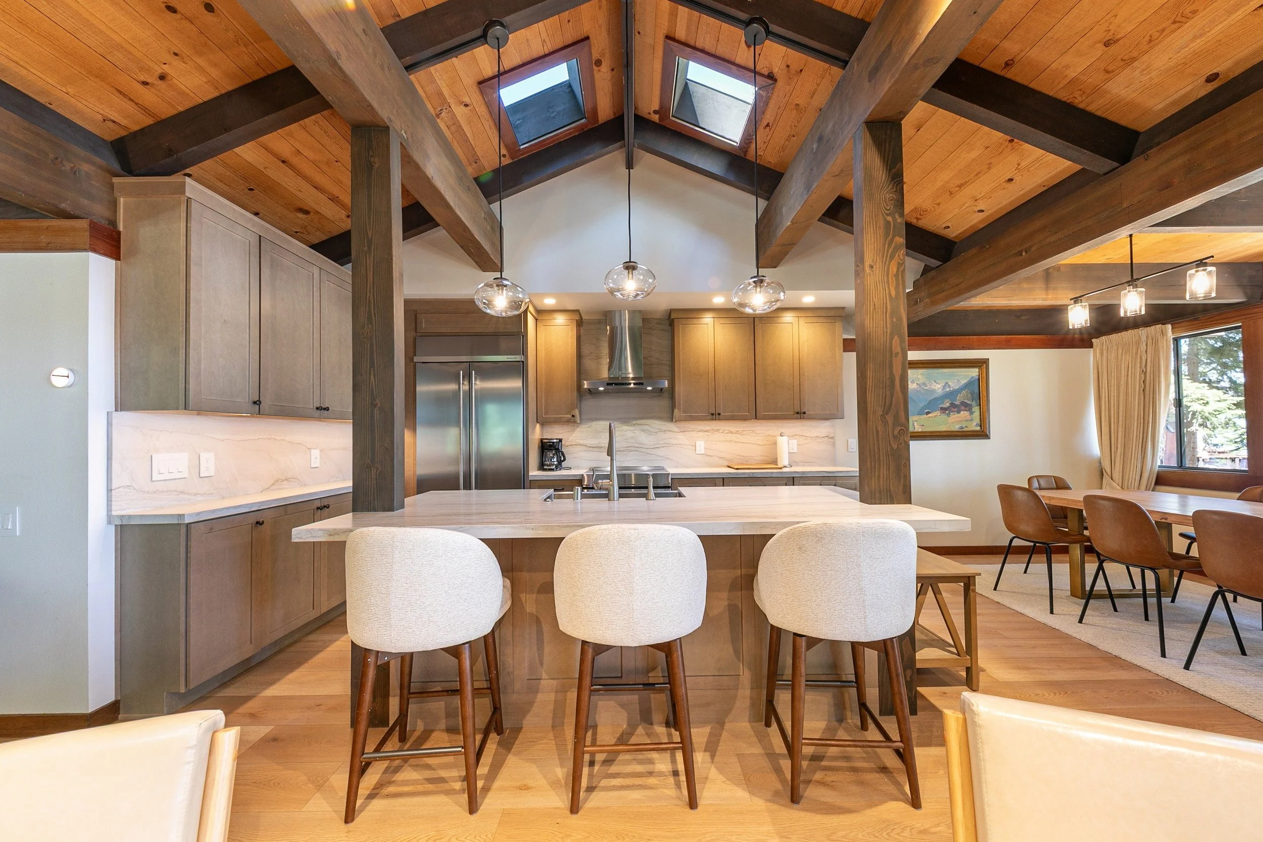011-017-Interior-3360x2240.jpg