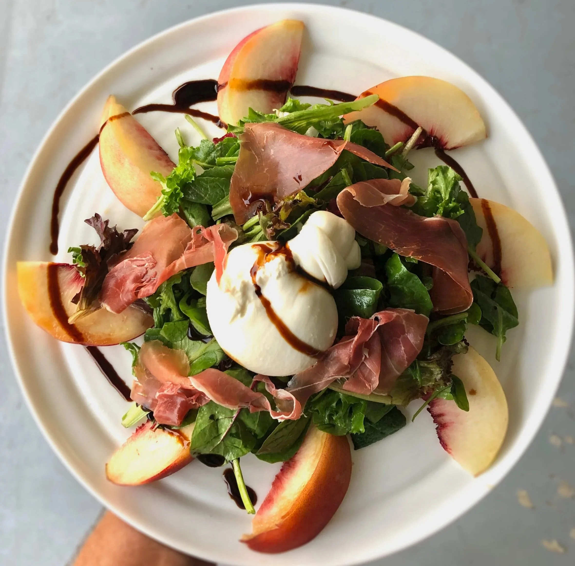 NONA'S SPECIAL SALAD
Spinach, Summer Peach, Burrata &  Prosciutto with Nona’s Special Dressing