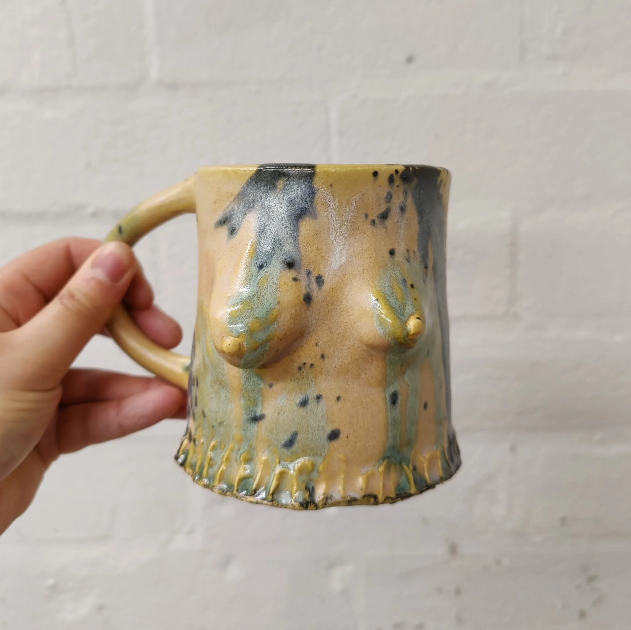 Pottery Painting 101: How to Use Underglaze, Slip, and Glaze to Create Masterpieces