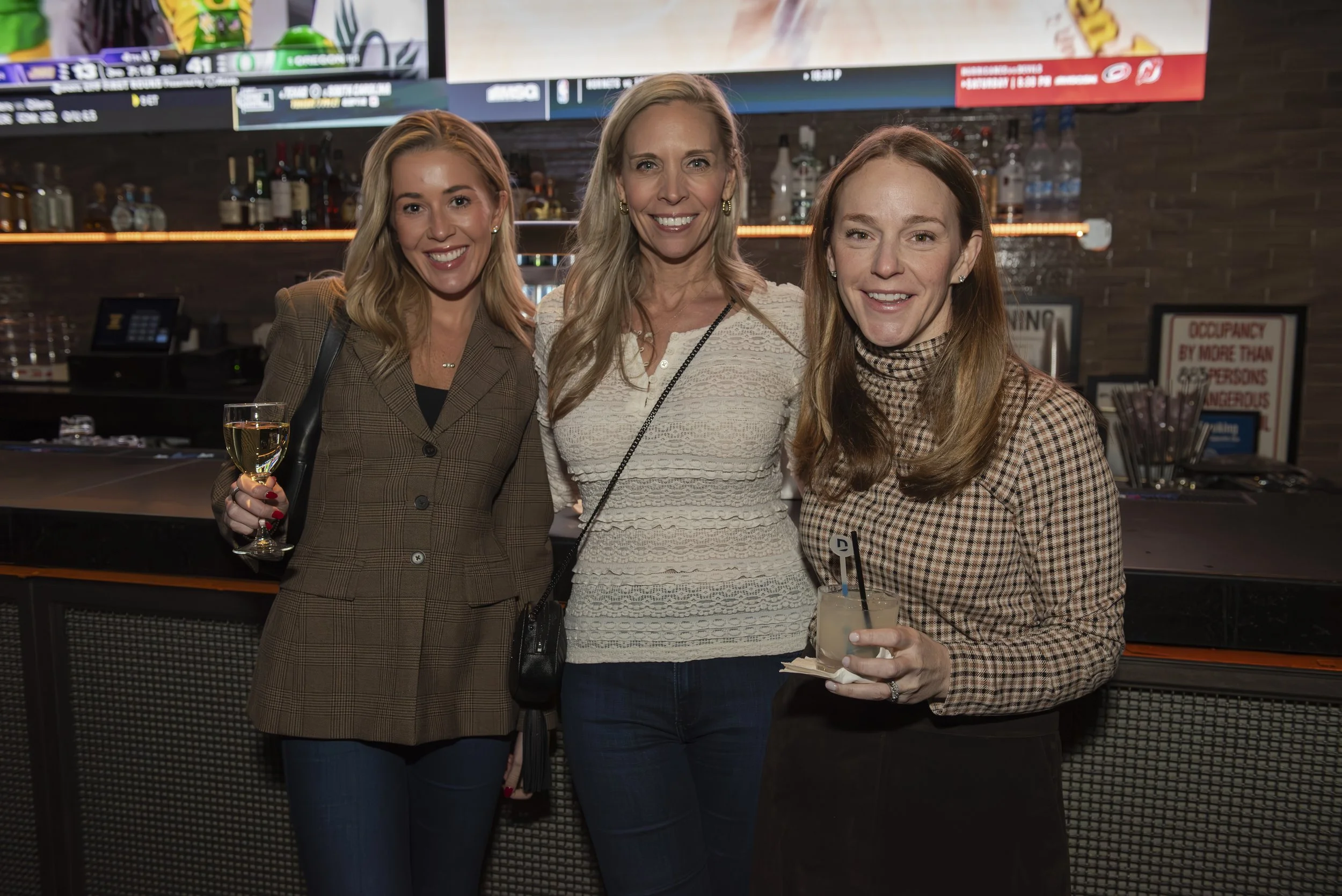 Corporate event photography. conferences and conventions. exectutive headshots. corporate headshots. reception photography. corporate reception. event photography. corporate photography. new orleans photographer. new orleans corporate photographer