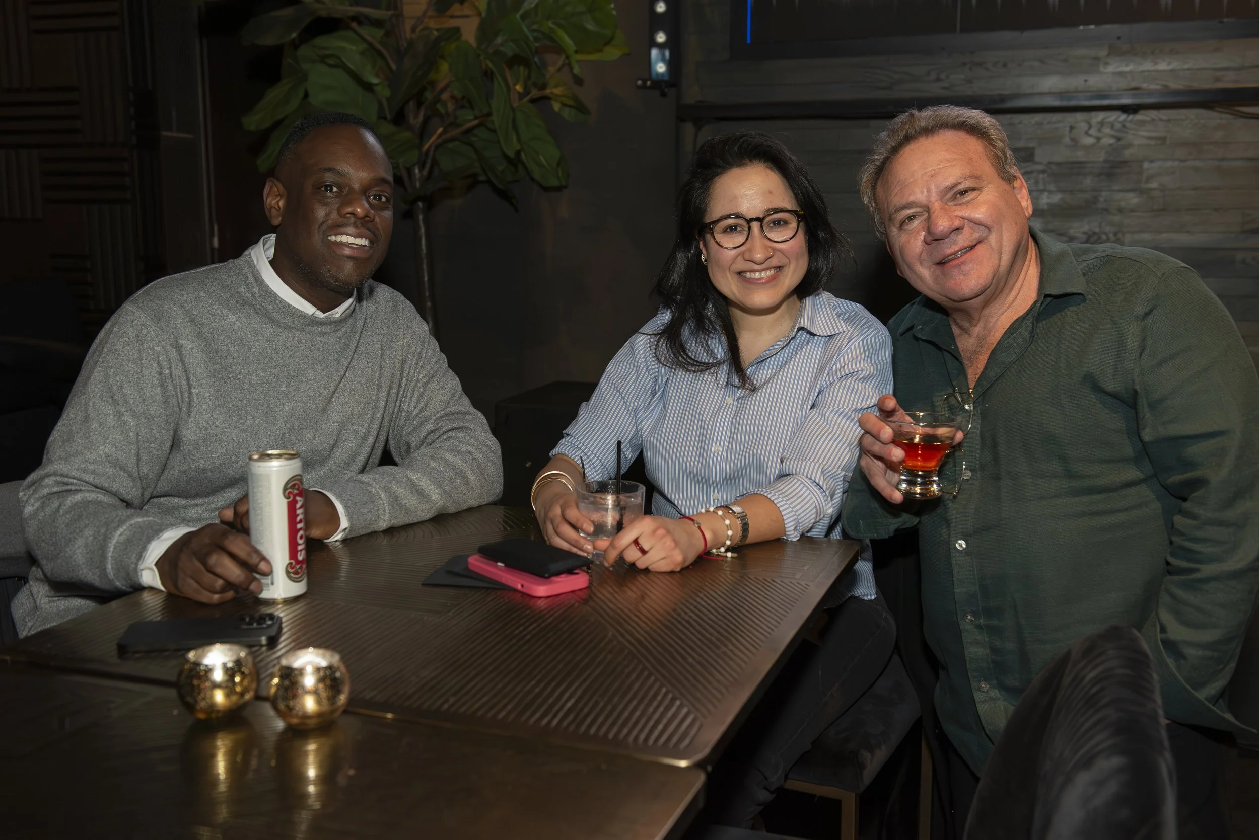 Corporate event photography. conferences and conventions. exectutive headshots. corporate headshots. reception photography. corporate reception. event photography. corporate photography. new orleans photographer. new orleans corporate photographer