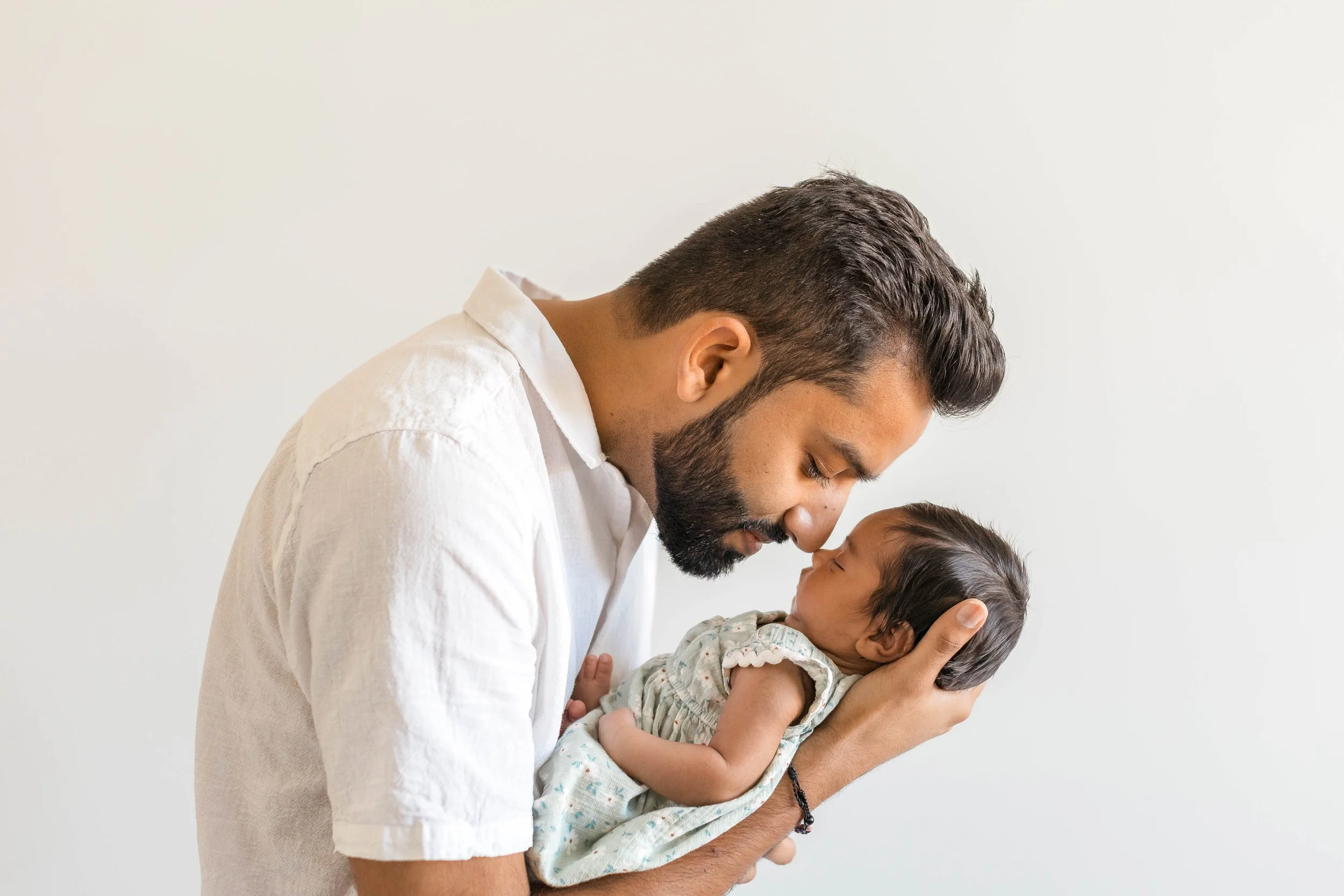 Newborn Photographer in Ellicott City