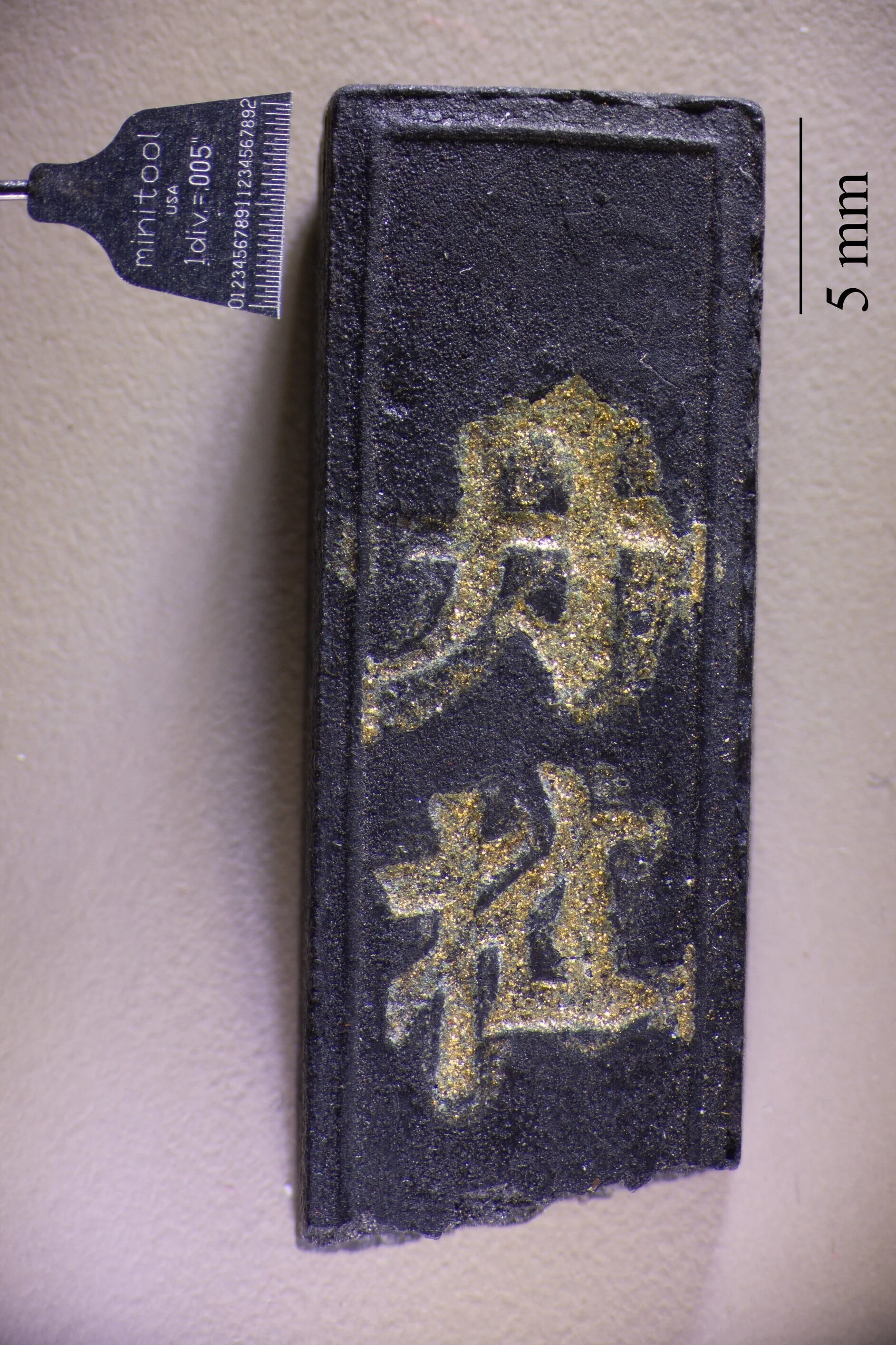 (2)