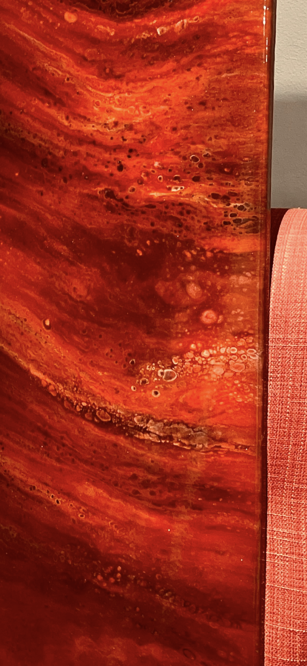 Red Velvert - Inside close-up.PNG