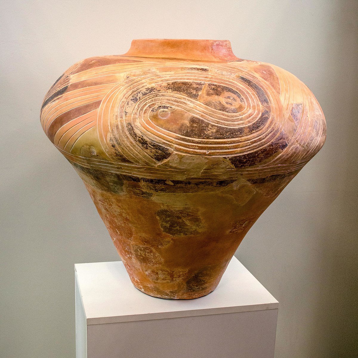Tripillian Amphora, Ukraine, 6500 BC