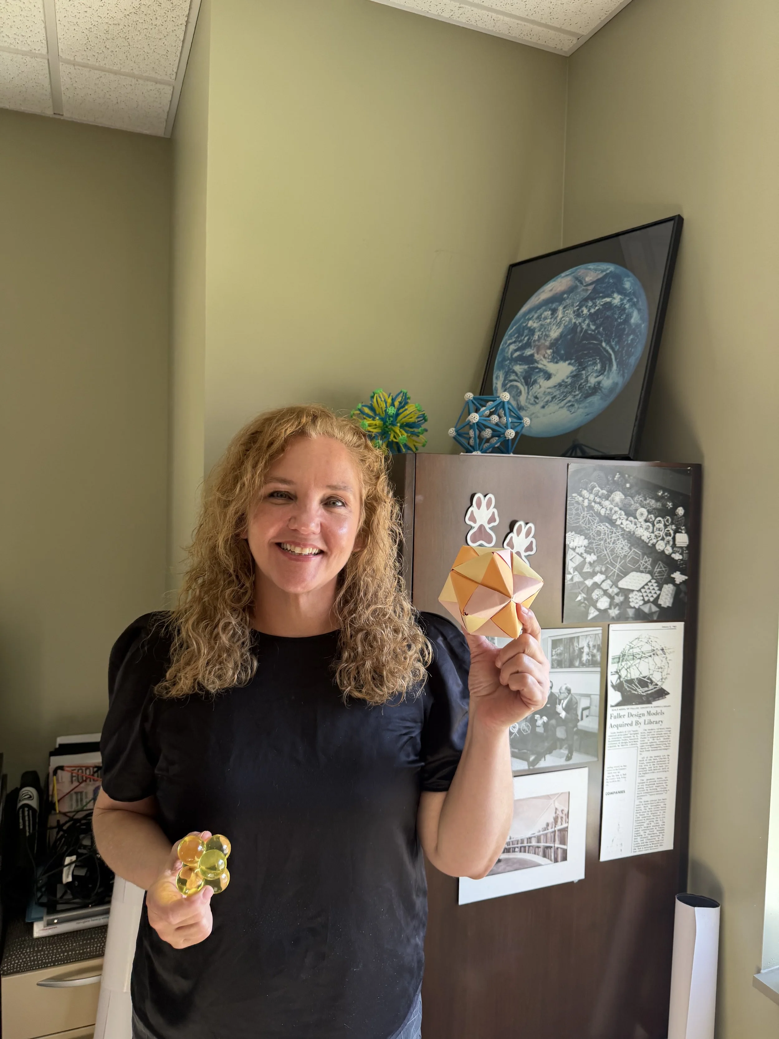 Honors College Advisor Elizabeth Donoghue