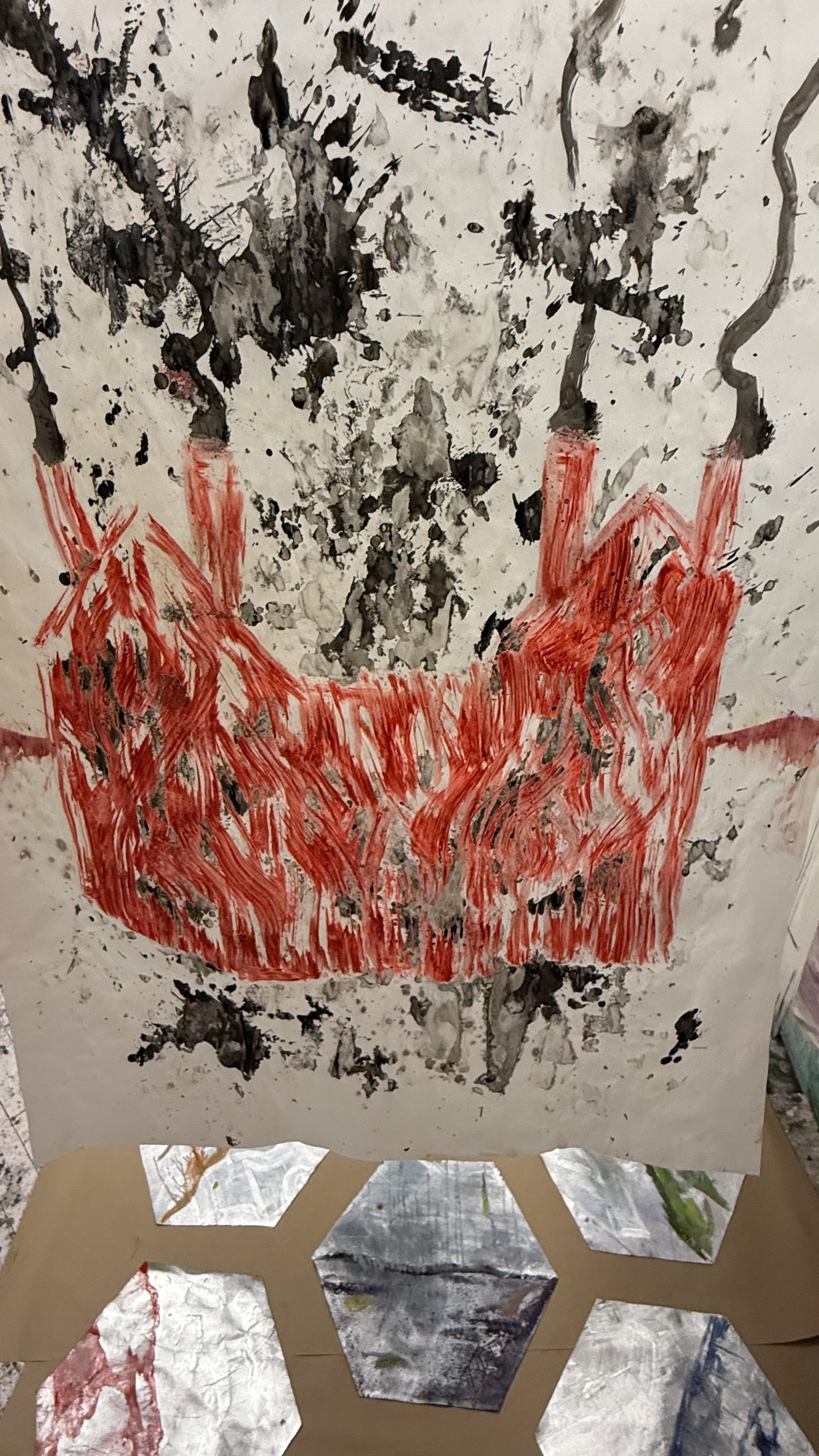 Family stories became messy expression.