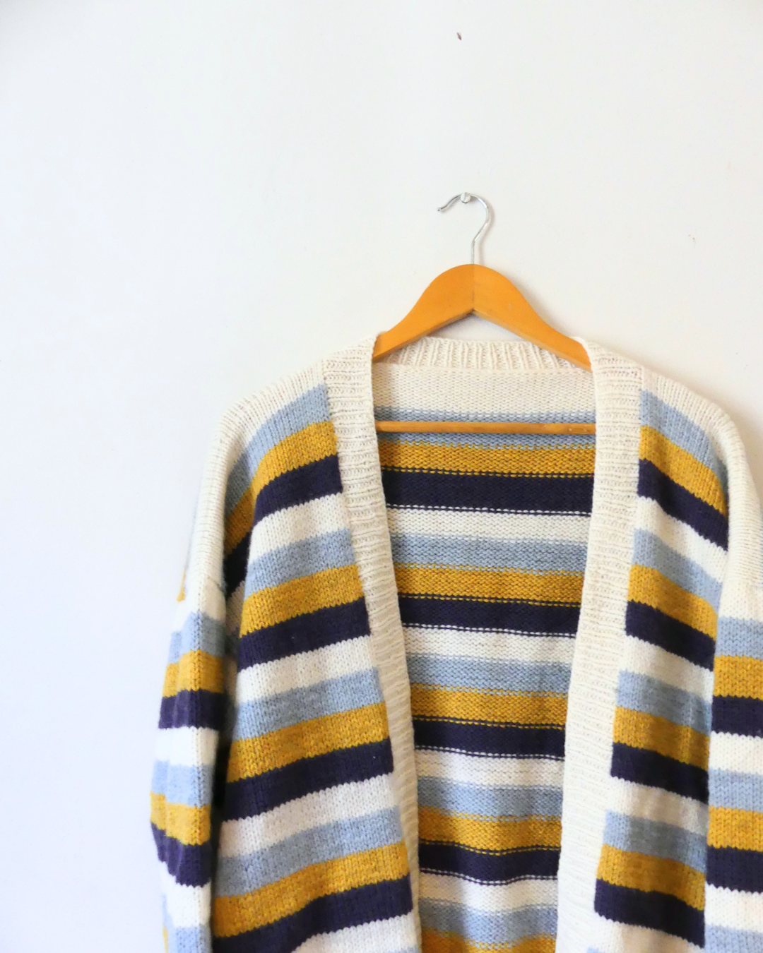Malibu Cardigan 4 (1).png