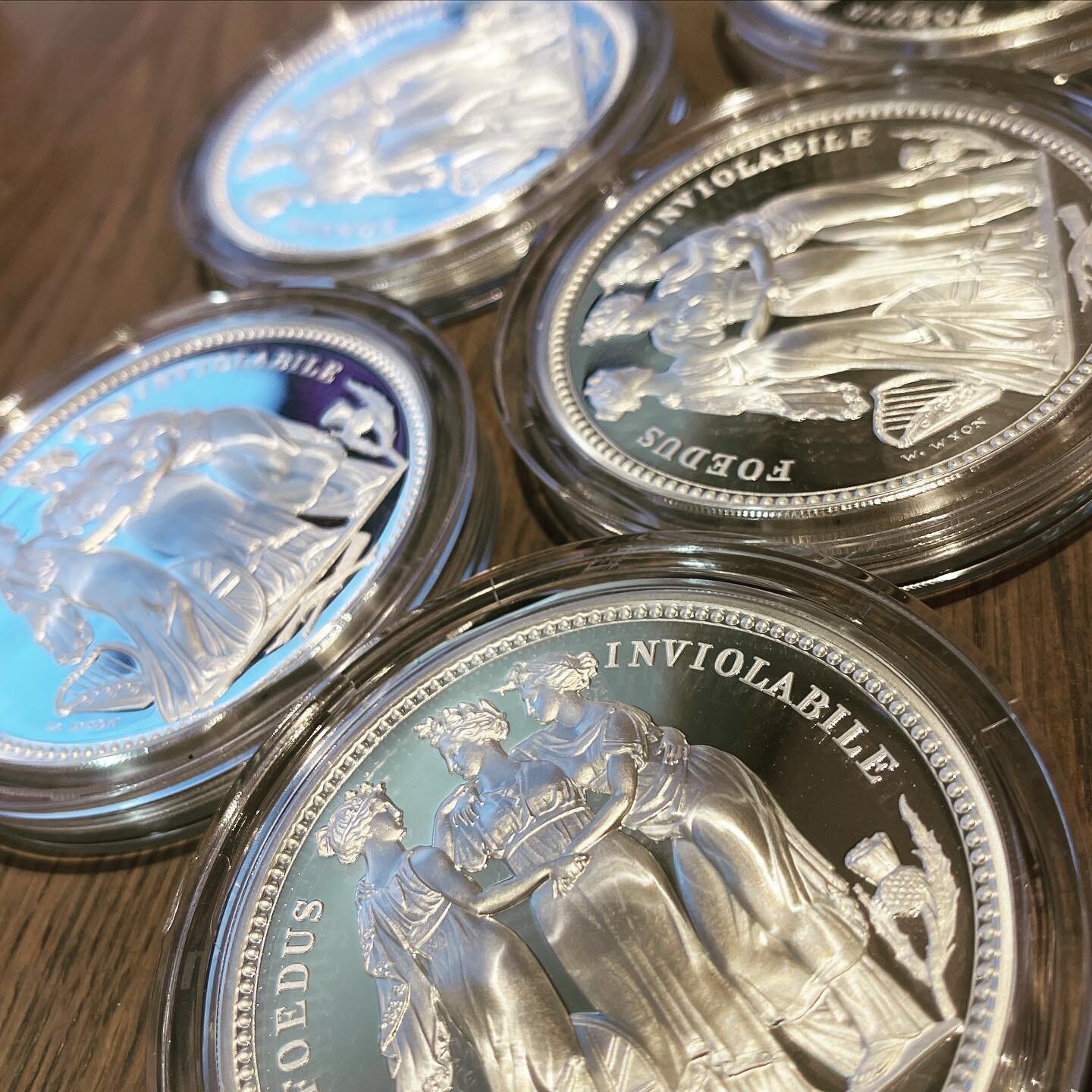 Each generation there are a few special coins minted almost by accident by a major National mint. @royalmintuk have made one of the most special releases of recent times #coin #coins #numismatic #moderncoins #threegraces #silver #collecting