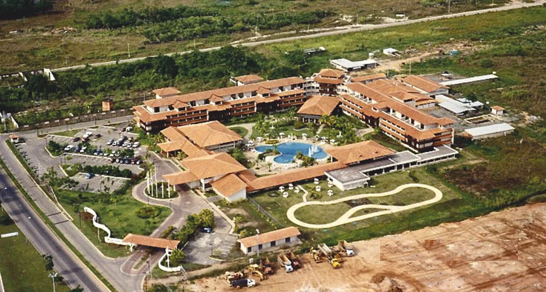 hotel001 copy.jpg