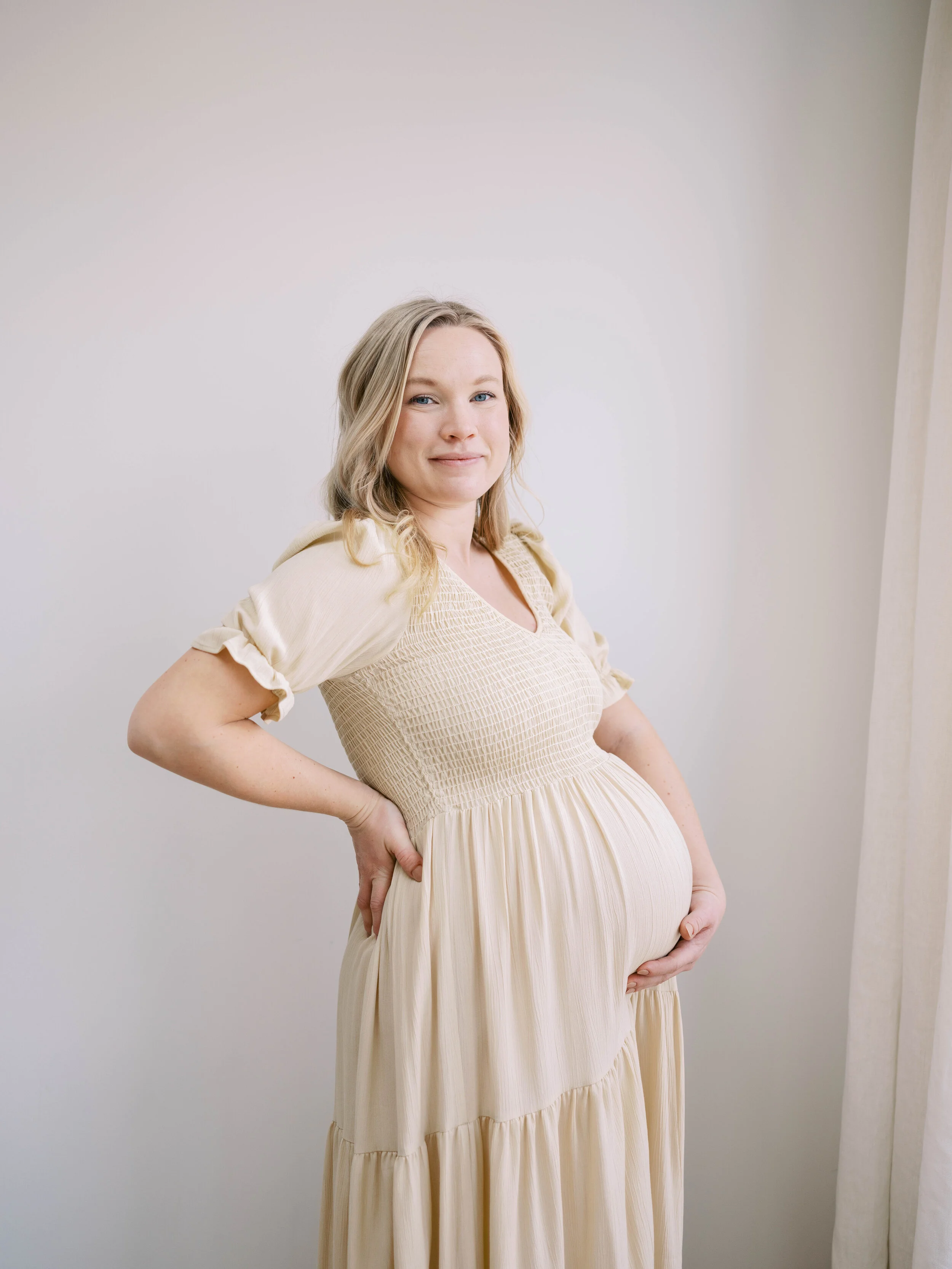 sweet maternity session on film in baltimore, maryland