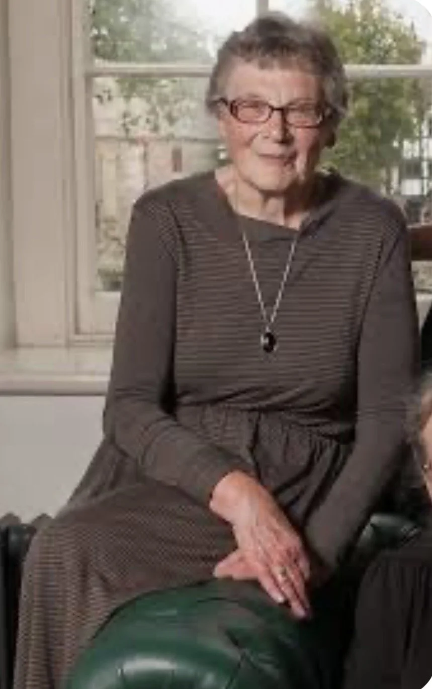 Pat Easterling 1934-2026