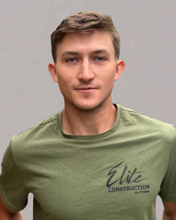 Headshot of Evan, Carpenter at Elite Construction in Santa Cruz.