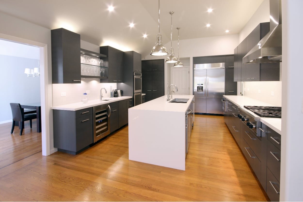 Contemporary Kitchen Remodel by Elite Construction Services Inc project photo