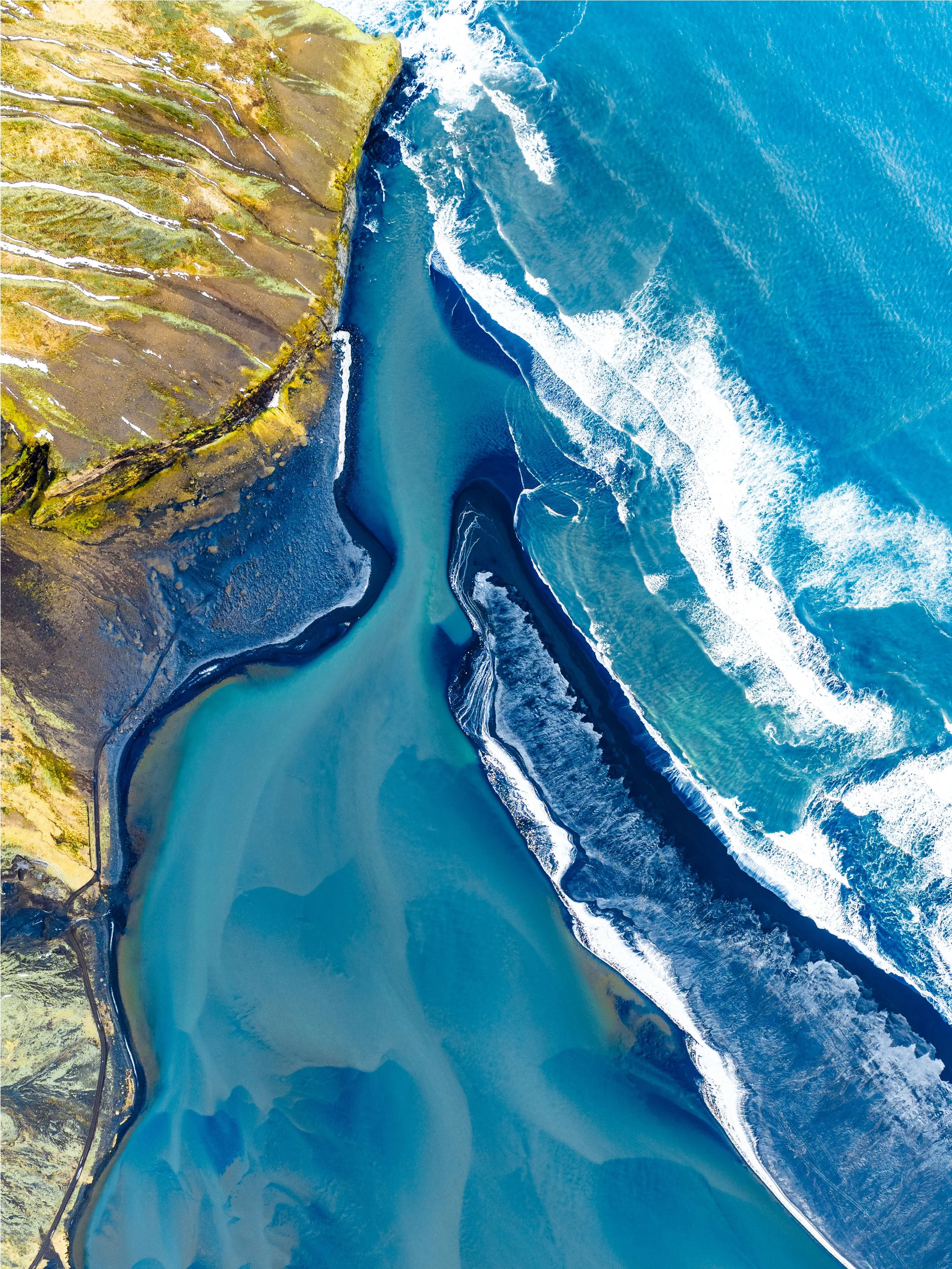 DJI_Iceland_25-334-2-HDR.jpg