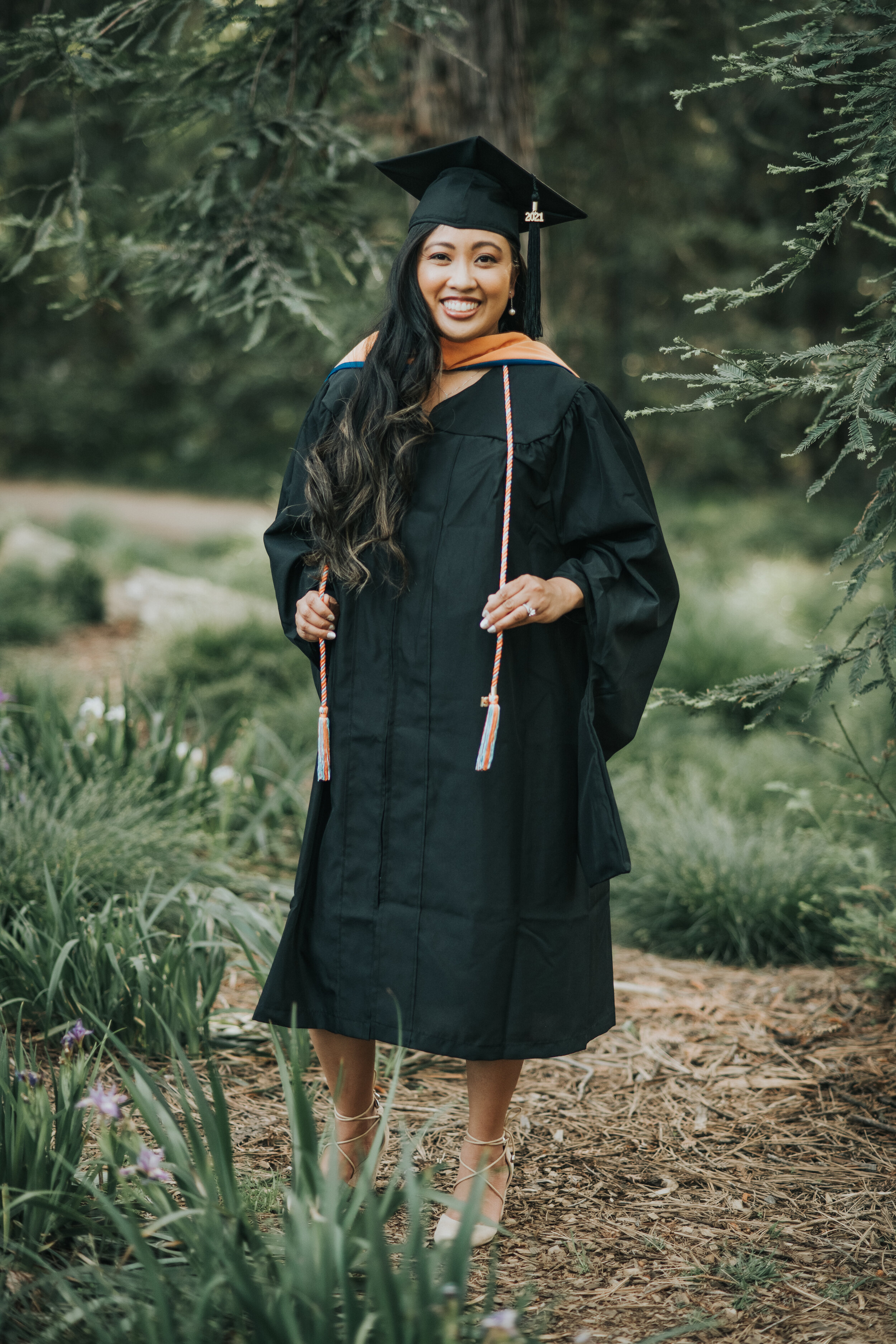 Janelle Grad-0009.jpg